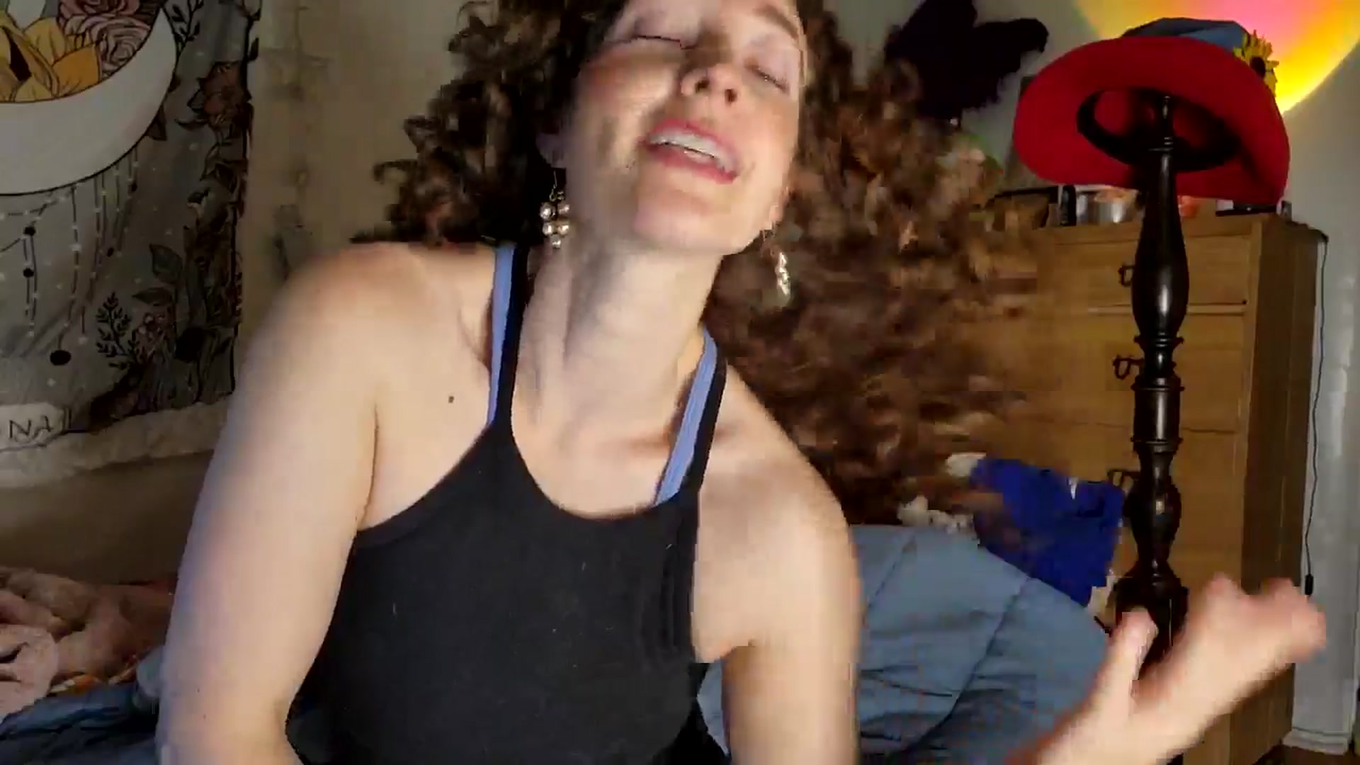 Gallery image thumbnail from TrollopTaylor's myfreecams stream on, 05/01/2026, 05:59 image 5 of 20