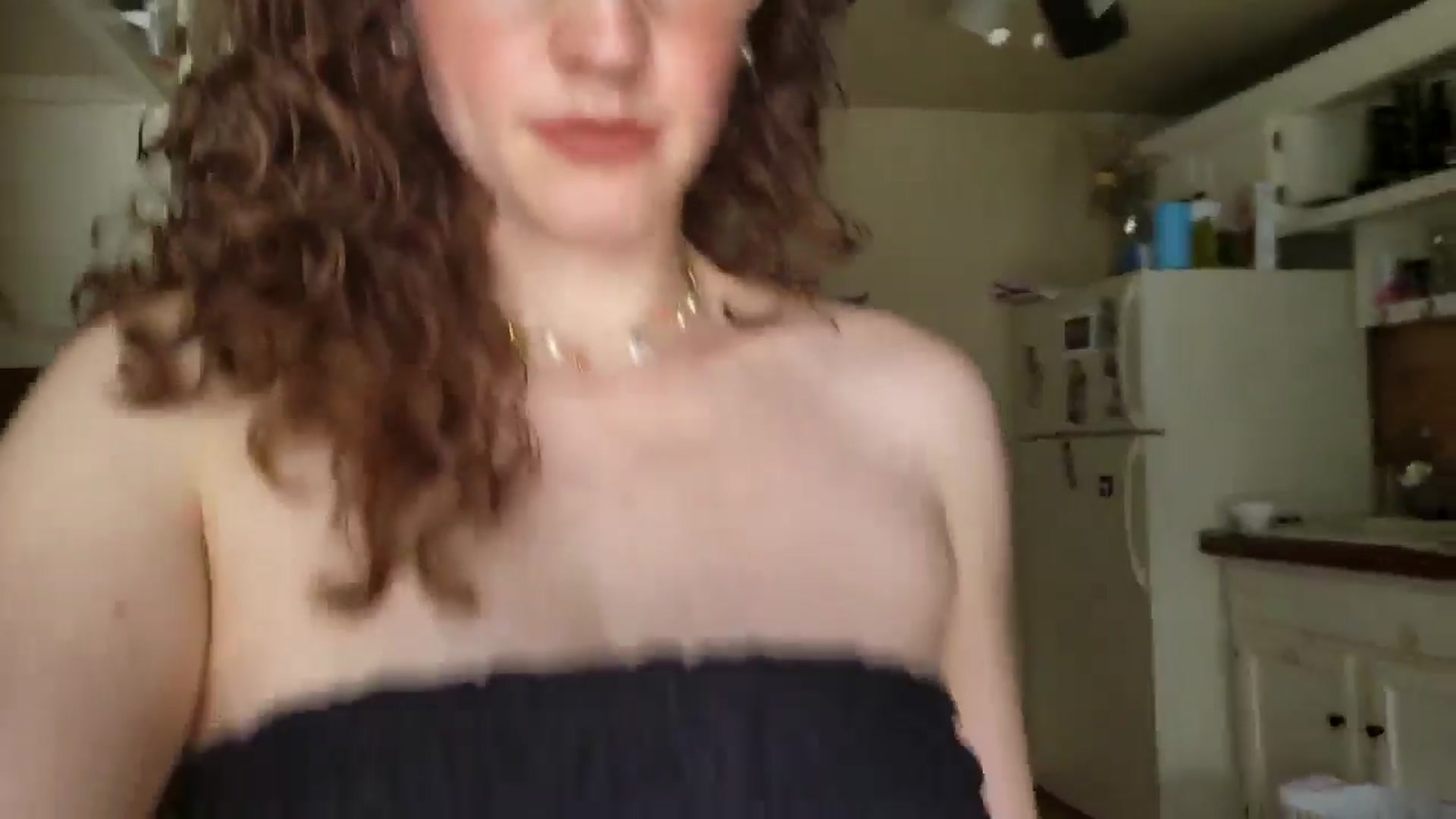 Gallery image thumbnail from TrollopTaylor's myfreecams stream on, 05/08/2026, 19:54 image 19 of 20