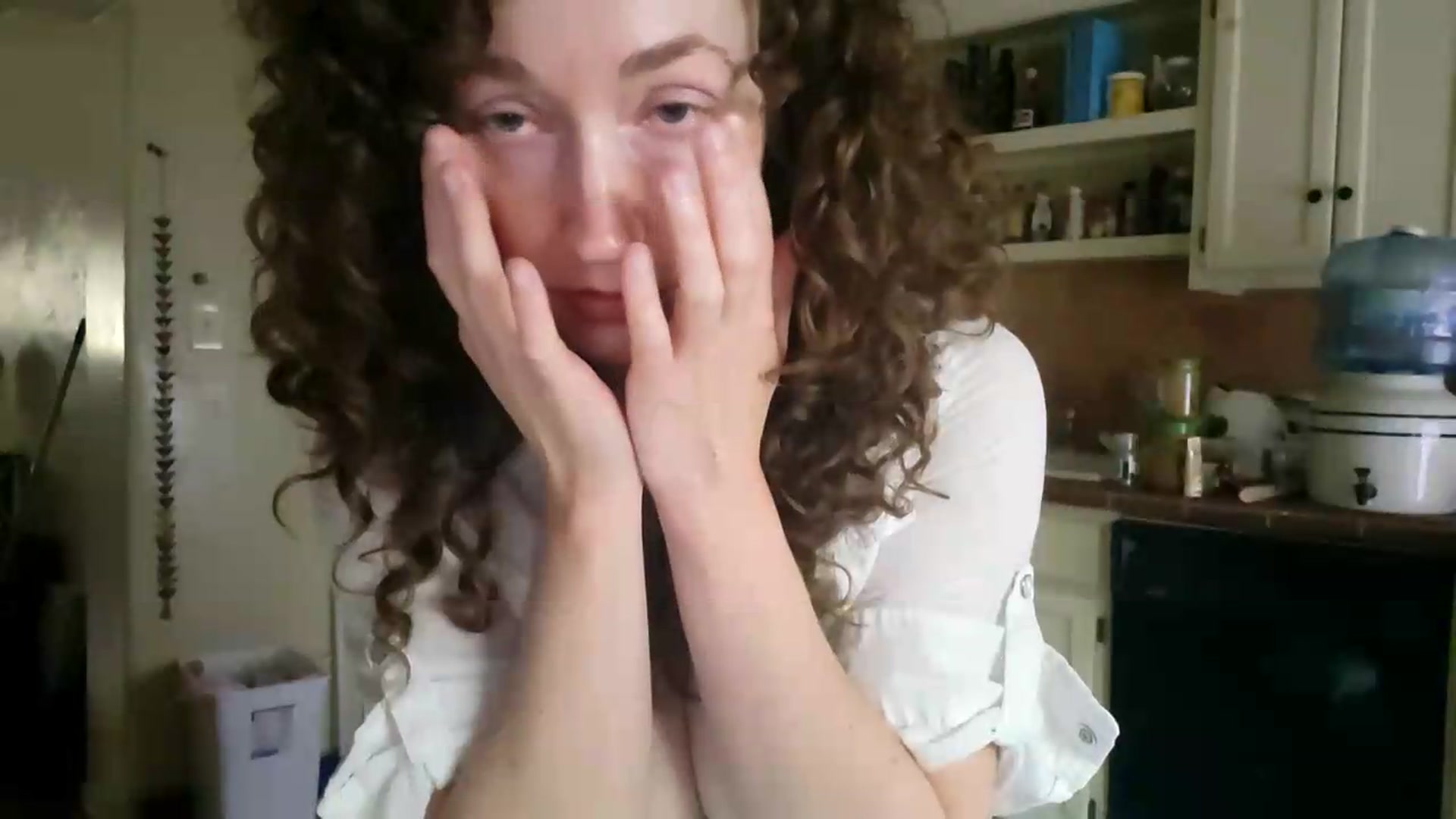 Gallery image thumbnail from TrollopTaylor's myfreecams stream on, 05/18/2026, 23:28 image 16 of 20