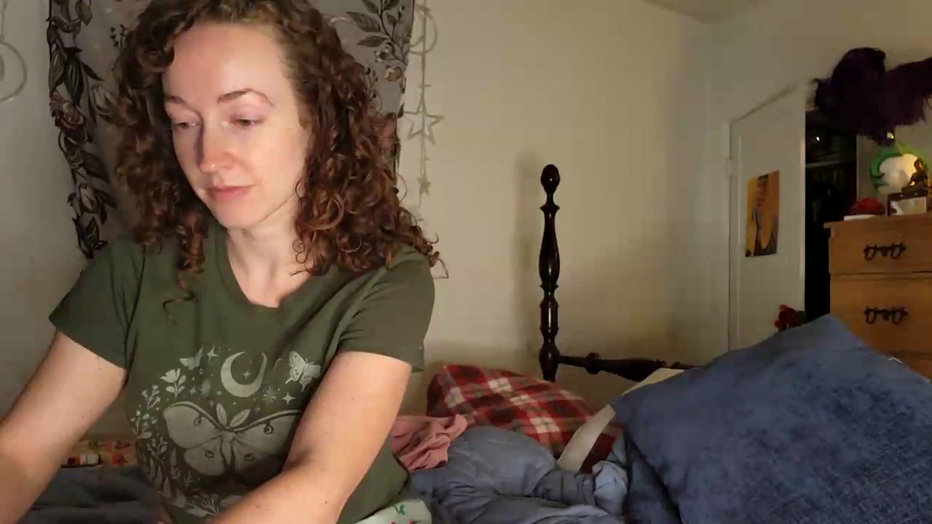 Gallery image thumbnail from TrollopTaylor's myfreecams stream on, 05/29/2026, 05:32 image 19 of 20