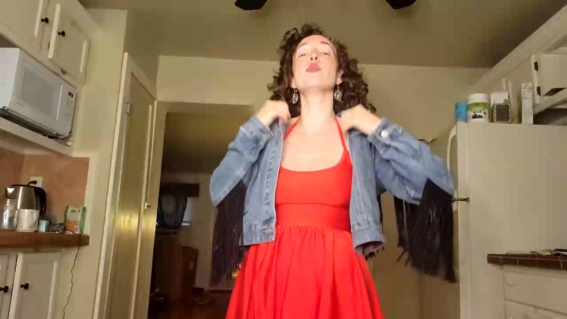 Gallery image thumbnail from TrollopTaylor's myfreecams stream on, 06/25/2026, 02:35 image 3 of 20
