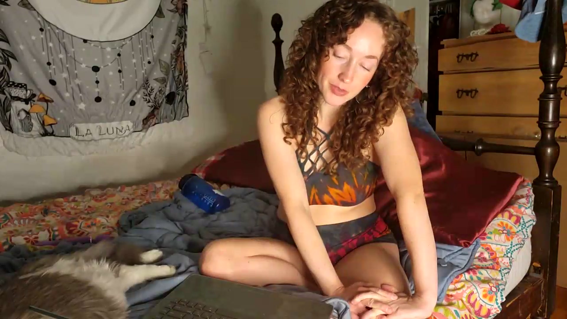 Gallery image thumbnail from TrollopTaylor's myfreecams stream on, 07/07/2026, 04:54 image 16 of 20