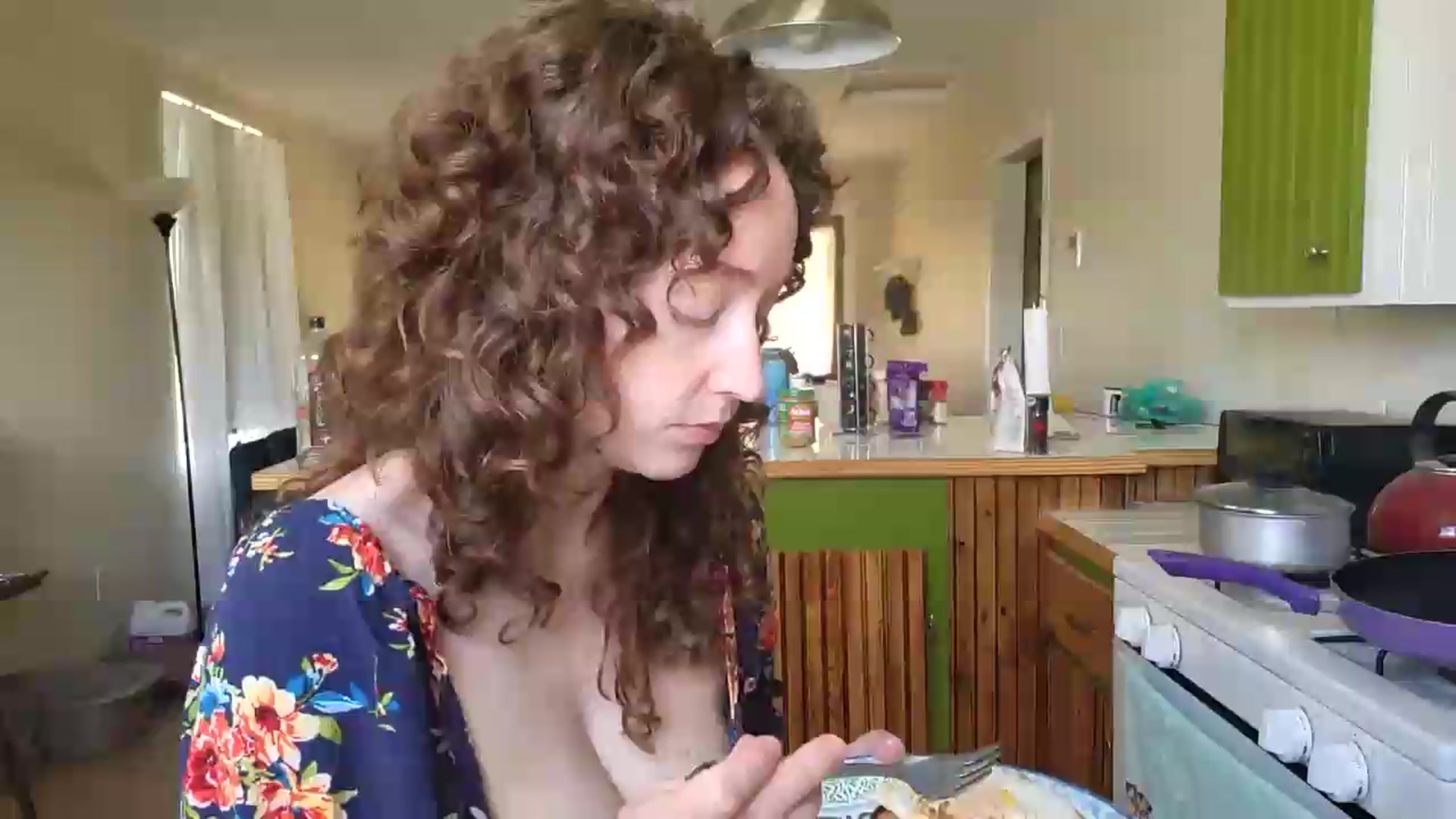 Gallery image thumbnail from TrollopTaylor's myfreecams stream on, 07/17/2026, 21:06 image 1 of 20