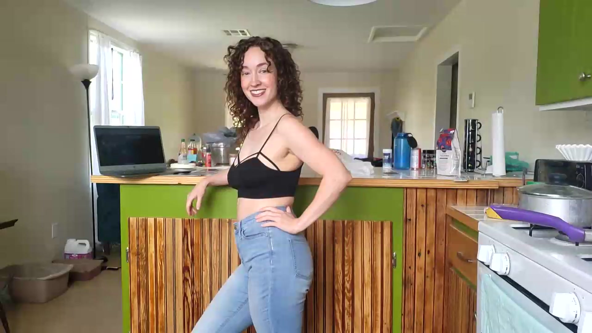 Gallery image thumbnail from TrollopTaylor's myfreecams stream on, 07/18/2026, 21:03 image 4 of 20