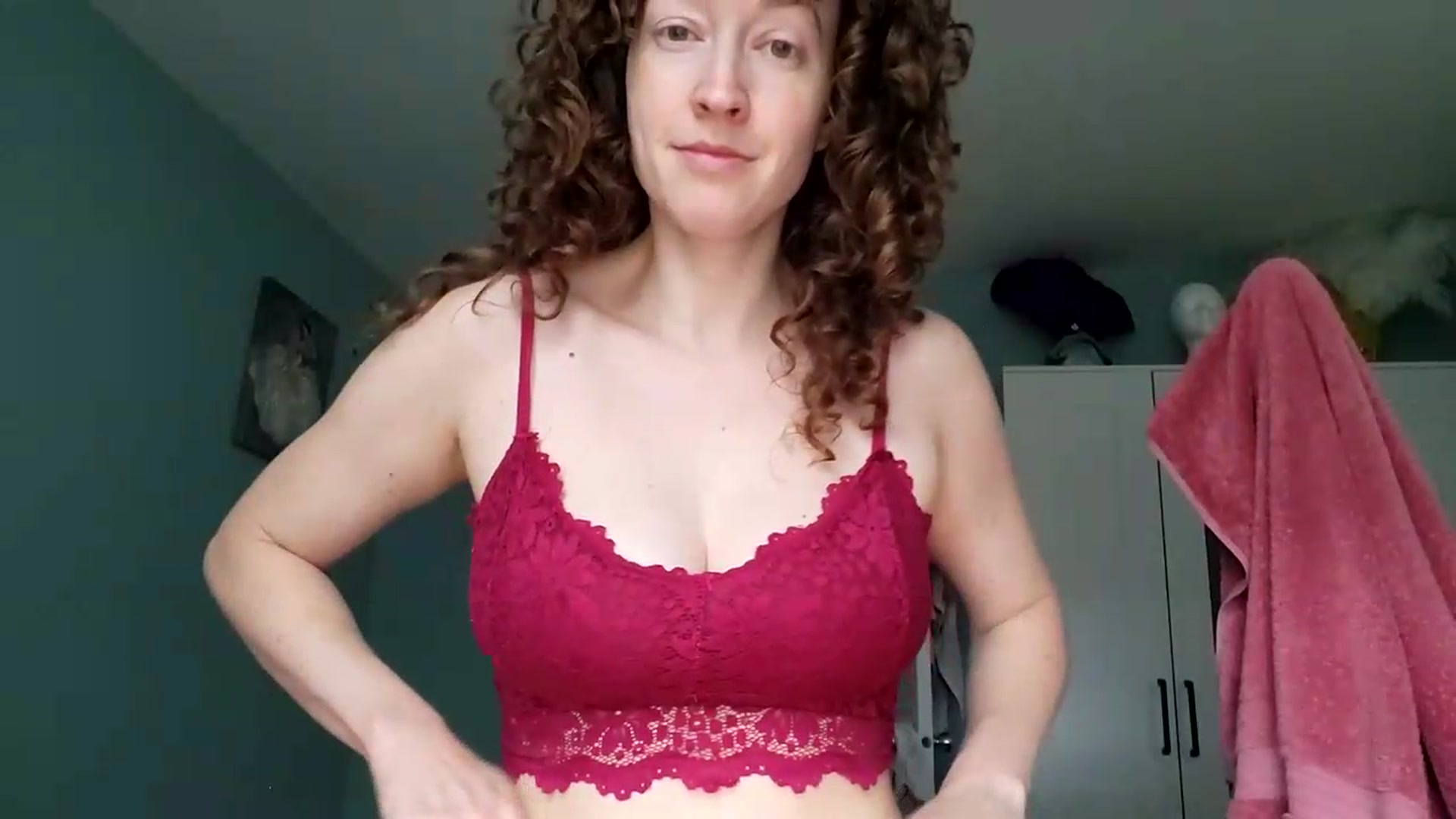 Gallery image thumbnail from TrollopTaylor's myfreecams stream on, 07/19/2026, 19:39 image 13 of 20