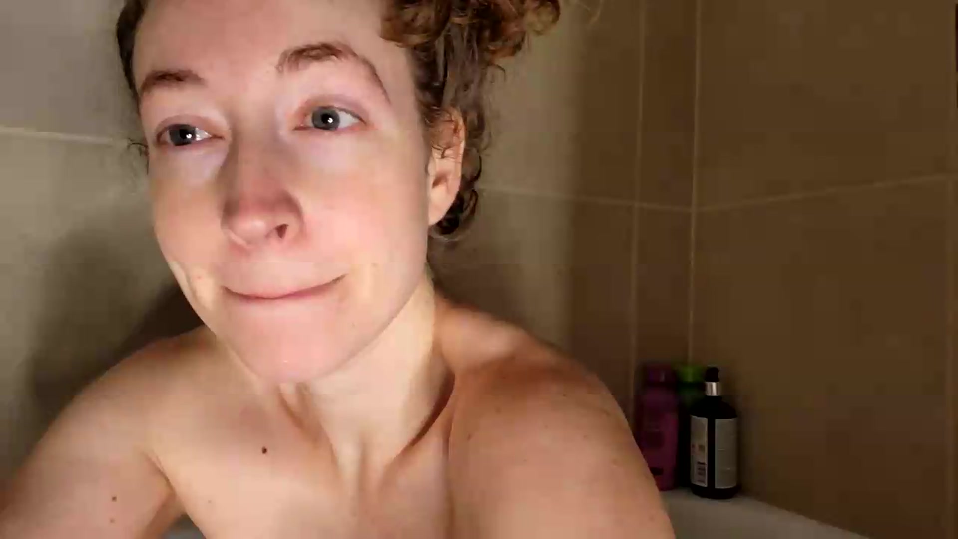 Gallery image thumbnail from TrollopTaylor's myfreecams stream on, 07/19/2026, 19:39 image 5 of 20