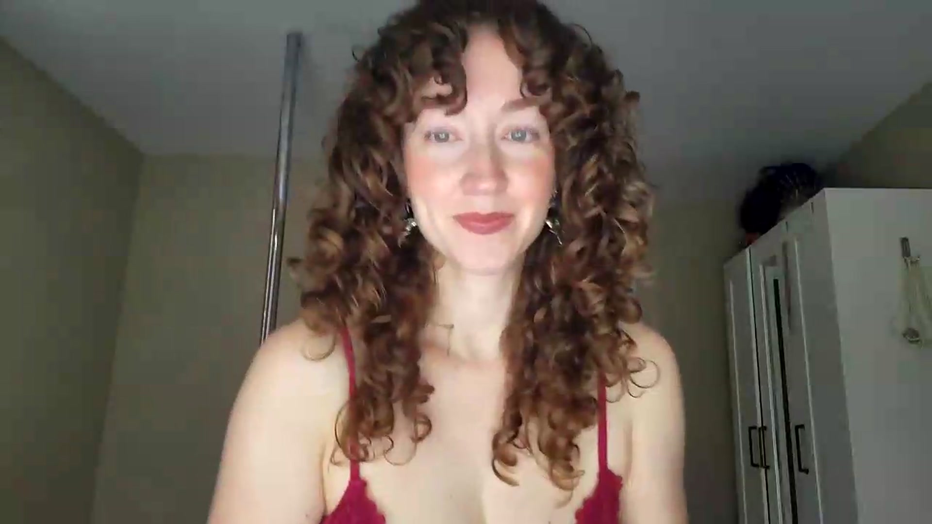 Gallery image thumbnail from TrollopTaylor's myfreecams stream on, 07/29/2026, 18:34 image 19 of 20