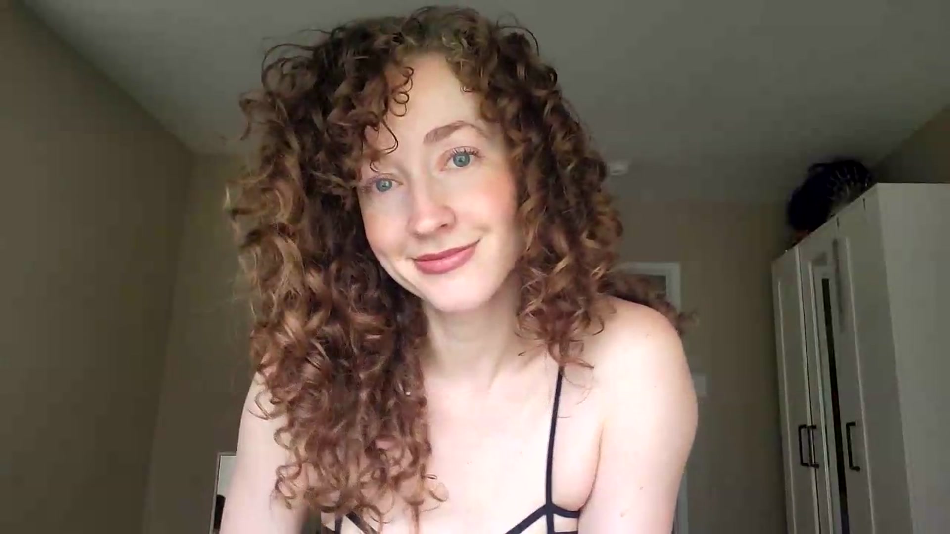 Gallery image thumbnail from TrollopTaylor's myfreecams stream on, 08/01/2026, 21:53 image 9 of 20