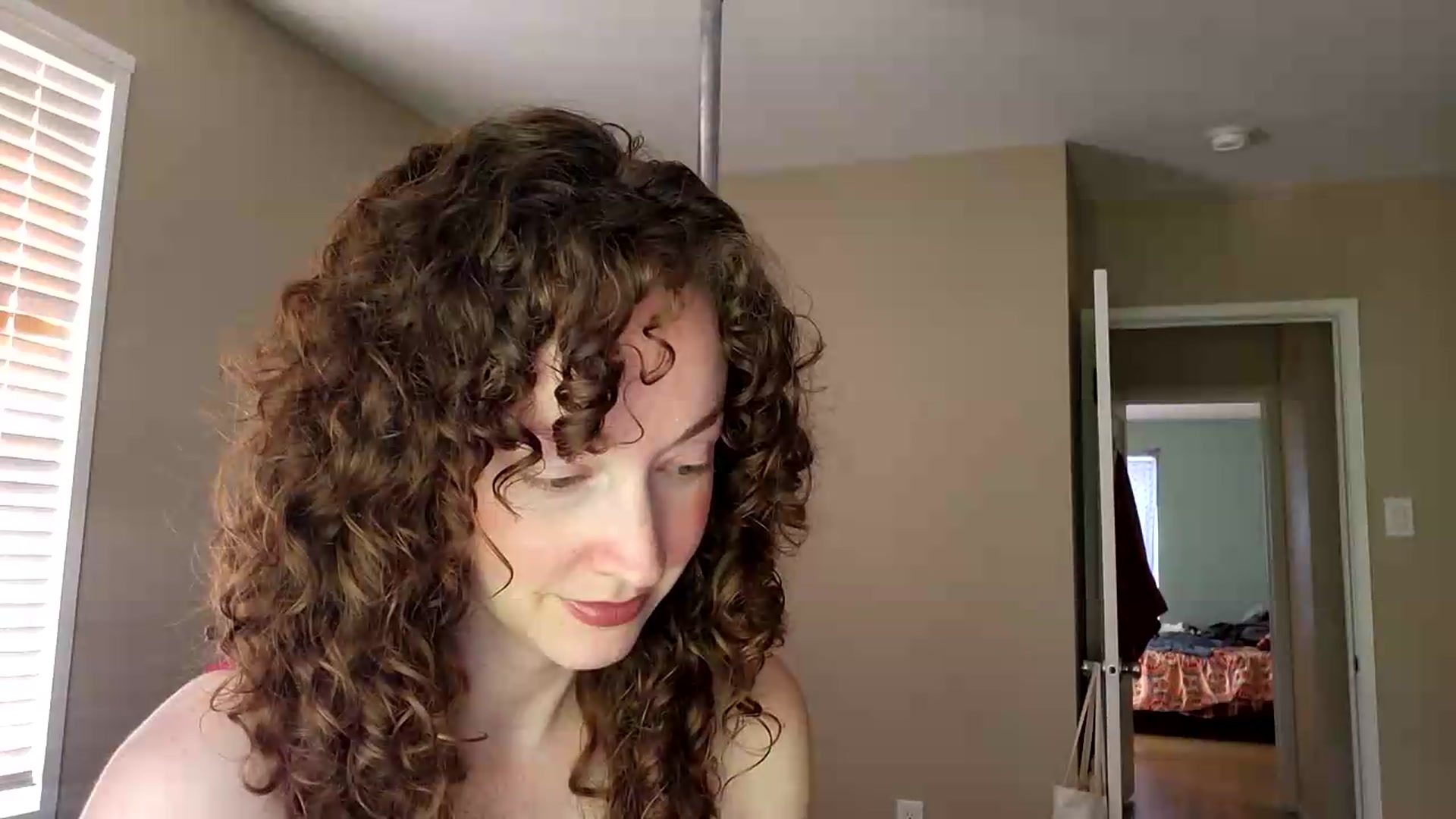 Gallery image thumbnail from TrollopTaylor's myfreecams stream on, 08/02/2026, 22:05 image 10 of 20
