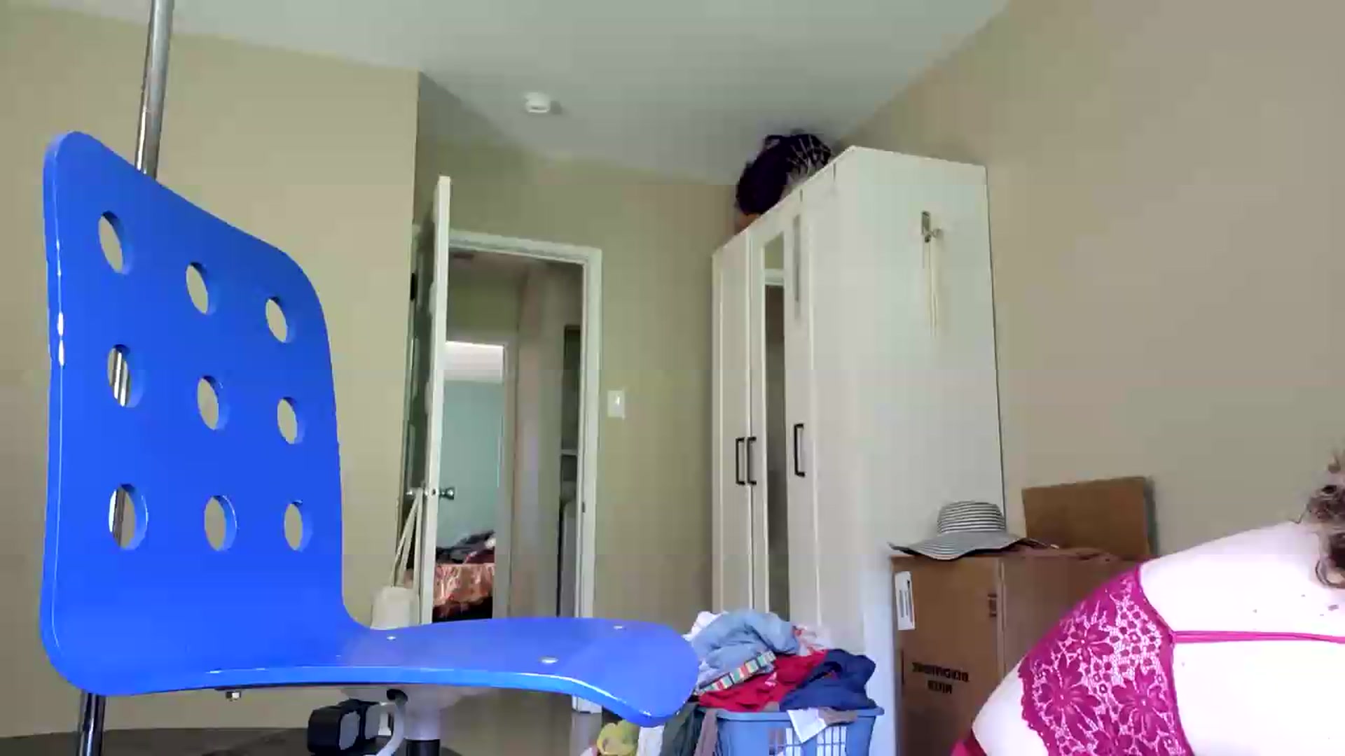 Gallery image thumbnail from TrollopTaylor's myfreecams stream on, 08/02/2026, 22:05 image 4 of 20