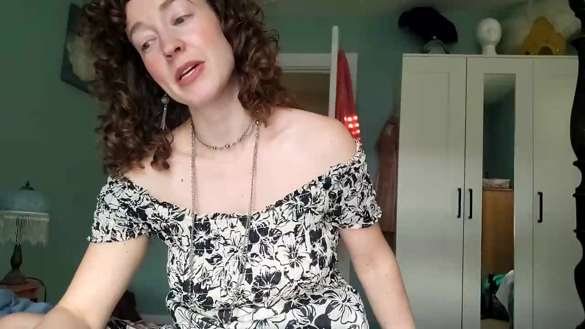 Gallery image thumbnail from TrollopTaylor's myfreecams stream on, 08/10/2026, 02:05 image 2 of 20