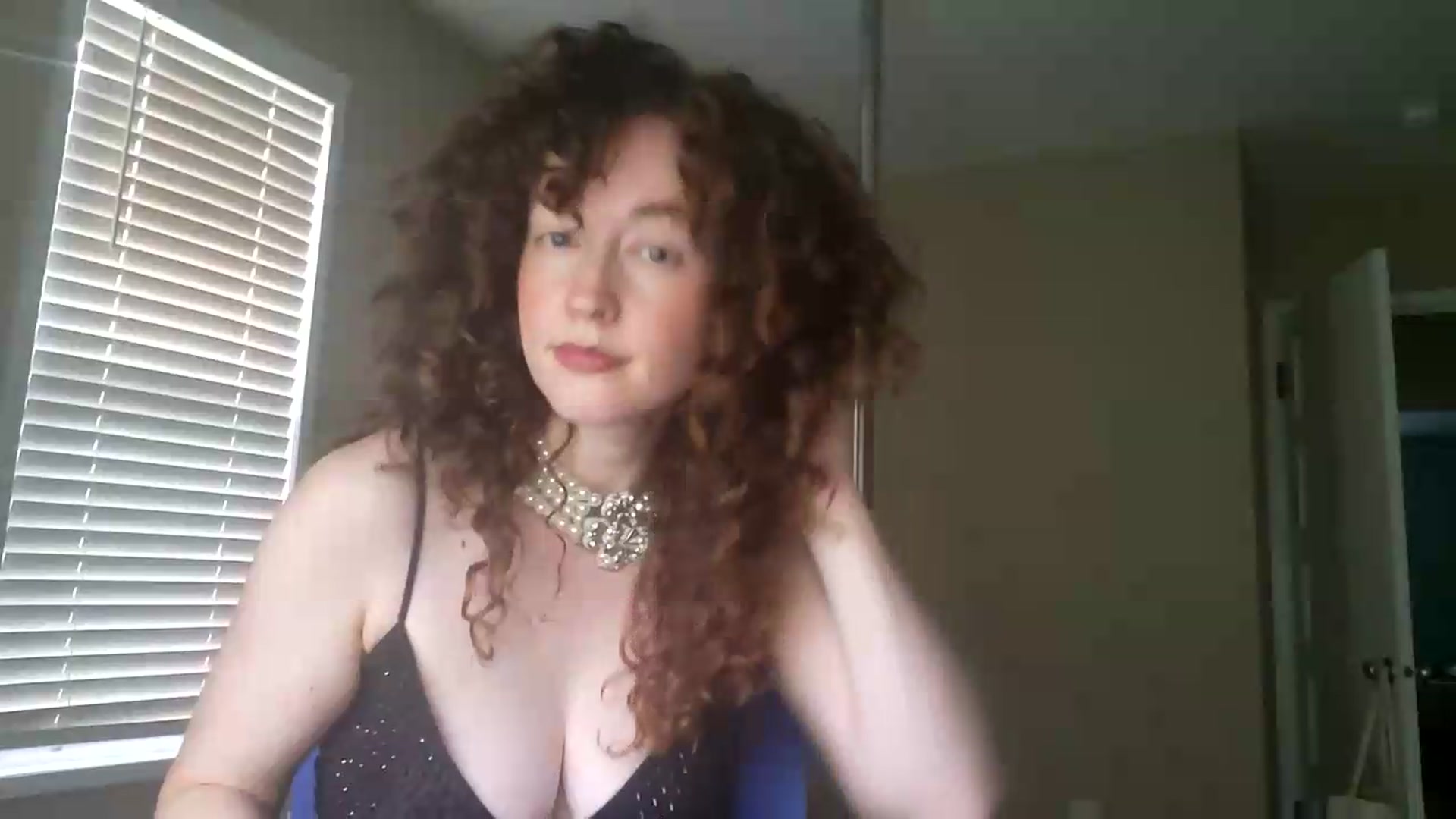 Gallery image thumbnail from TrollopTaylor's myfreecams stream on, 08/12/2026, 03:09 image 5 of 20