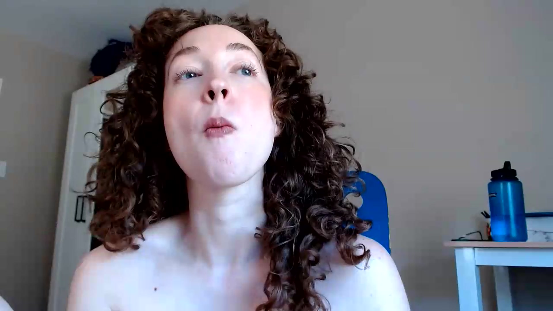 Gallery image thumbnail from TrollopTaylor's myfreecams stream on, 08/18/2026, 23:14 image 17 of 20