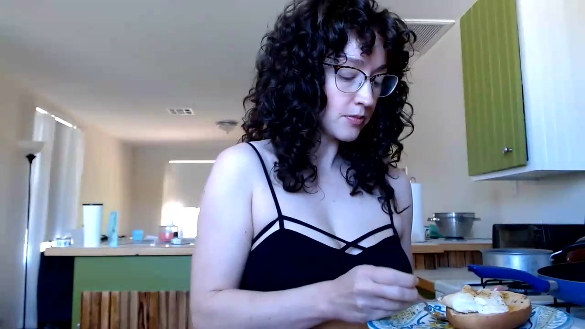 Gallery image thumbnail from TrollopTaylor's myfreecams stream on, 09/10/2026, 19:50 image 20 of 20
