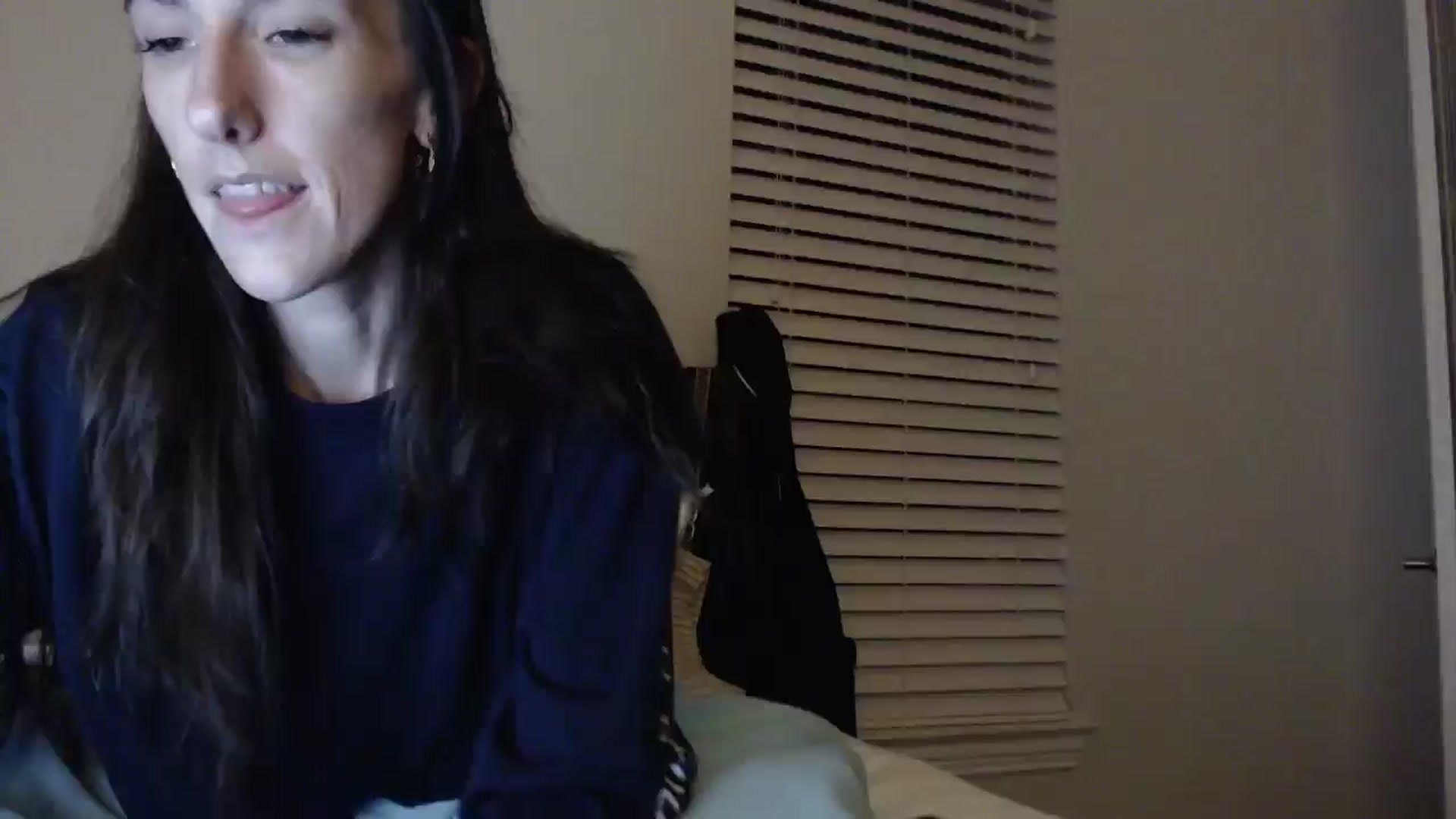 Gallery image thumbnail from Trosefitt's myfreecams stream on, 12/03/2024, 09:55 image 2 of 20