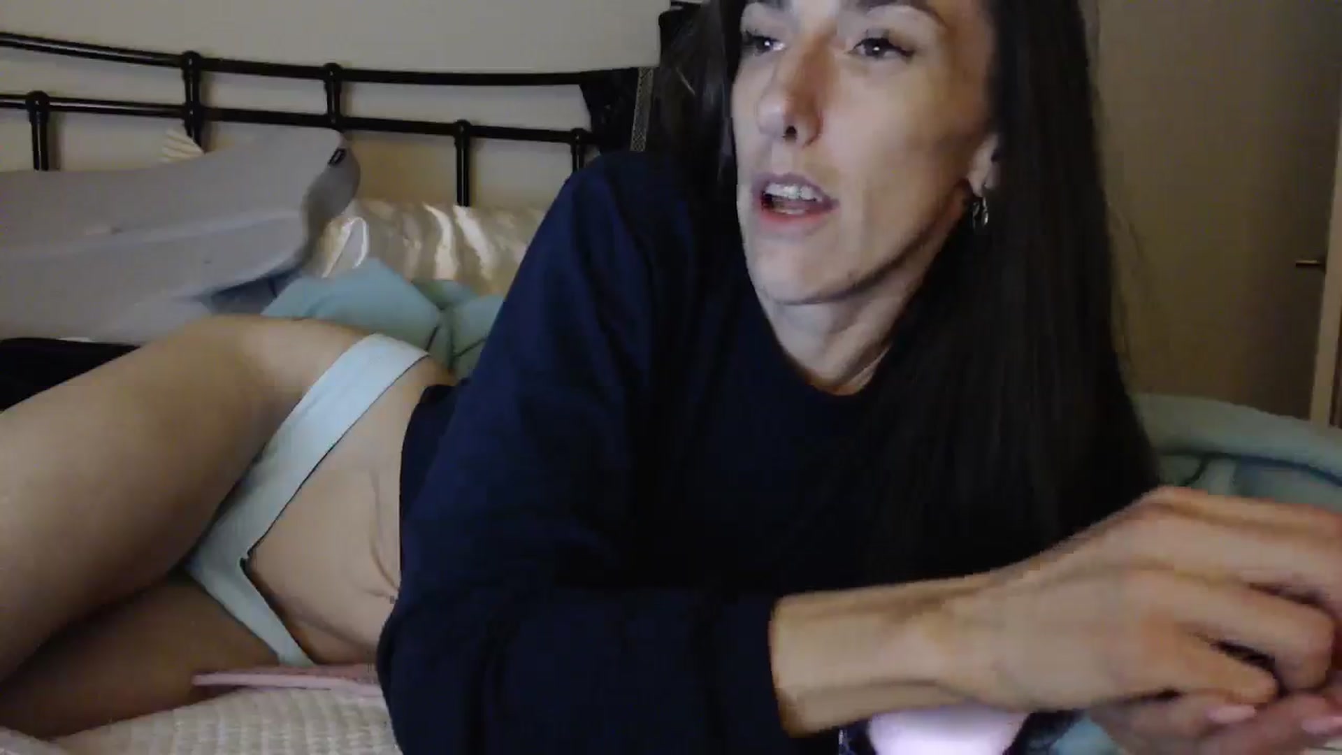 Gallery image thumbnail from Trosefitt's myfreecams stream on, 12/03/2024, 09:55 image 10 of 20