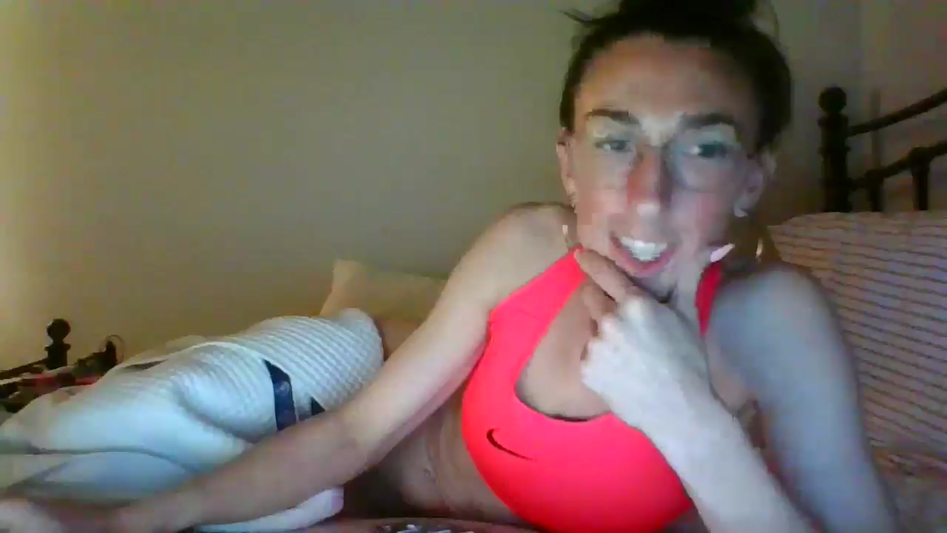 Gallery image thumbnail from Trosefitt's myfreecams stream on, 12/06/2024, 10:19 image 16 of 20