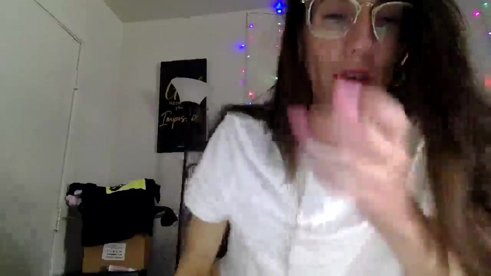 Gallery image thumbnail from Trosefitt's myfreecams stream on, 12/23/2024, 18:50 image 17 of 20