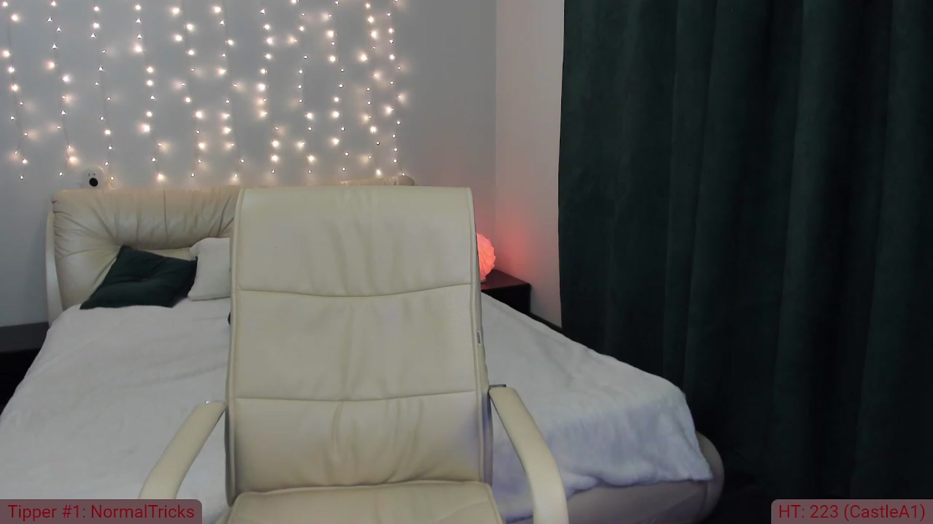 Gallery image thumbnail from TroubleVixen's myfreecams stream on, 11/25/2022, 19:21 image 9 of 20