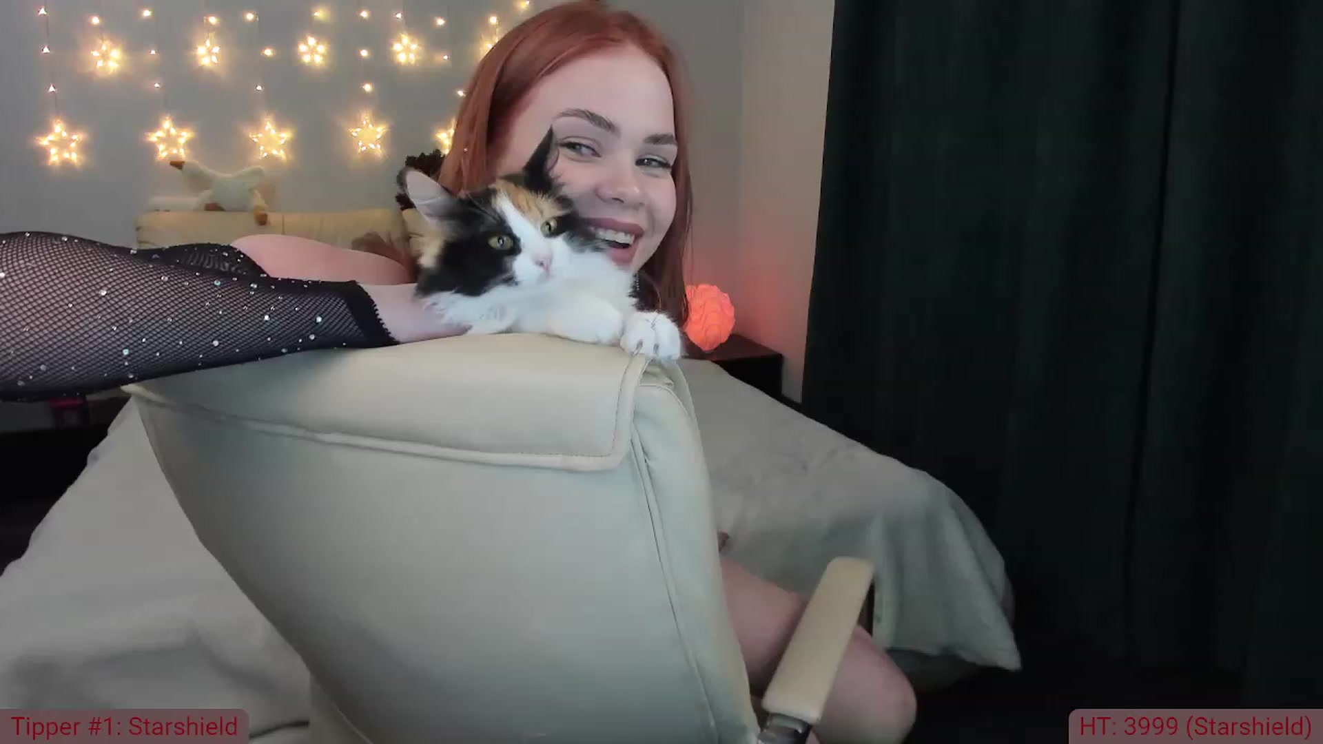 Gallery image thumbnail from TroubleVixen's myfreecams stream on, 02/05/2023, 20:28 image 13 of 20