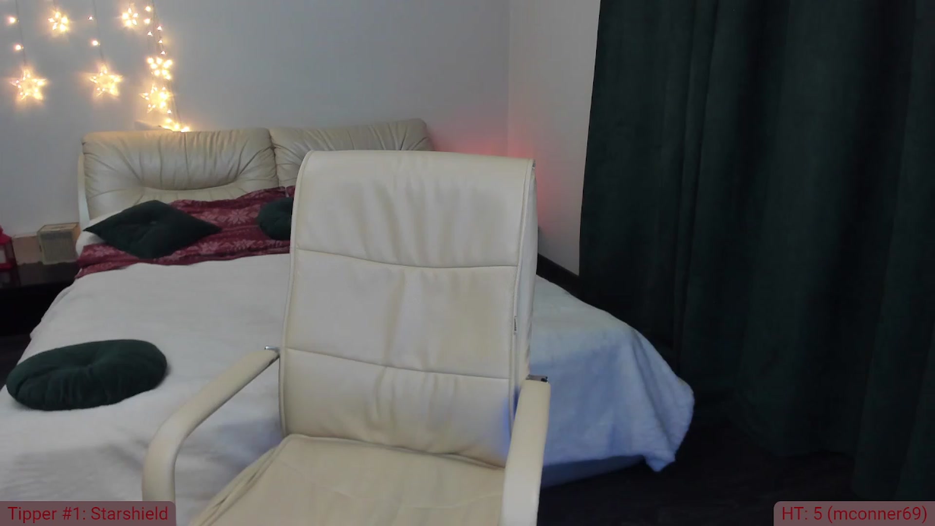 Gallery image thumbnail from TroubleVixen's myfreecams stream on, 03/11/2023, 18:50 image 19 of 20