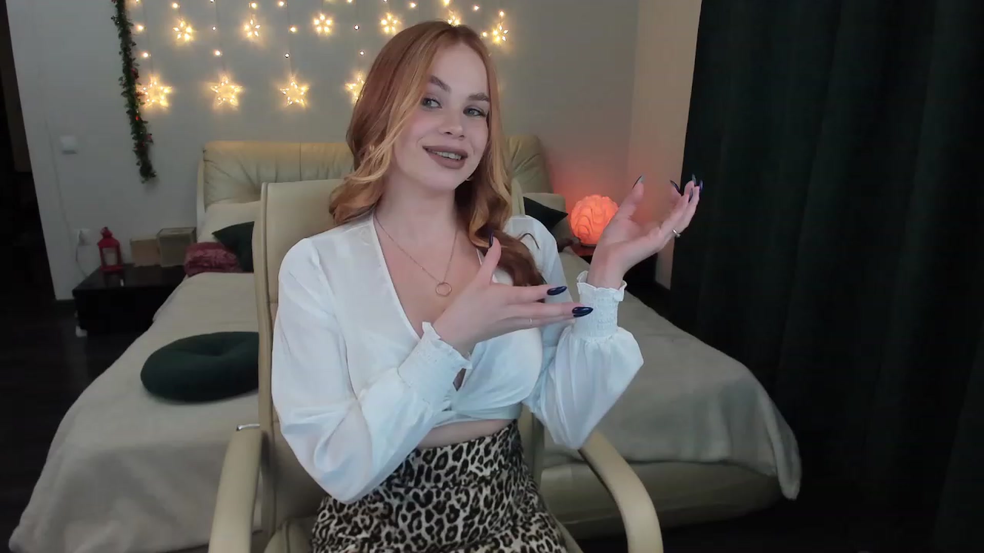 Gallery image thumbnail from TroubleVixen's myfreecams stream on, 03/31/2023, 20:07 image 8 of 20