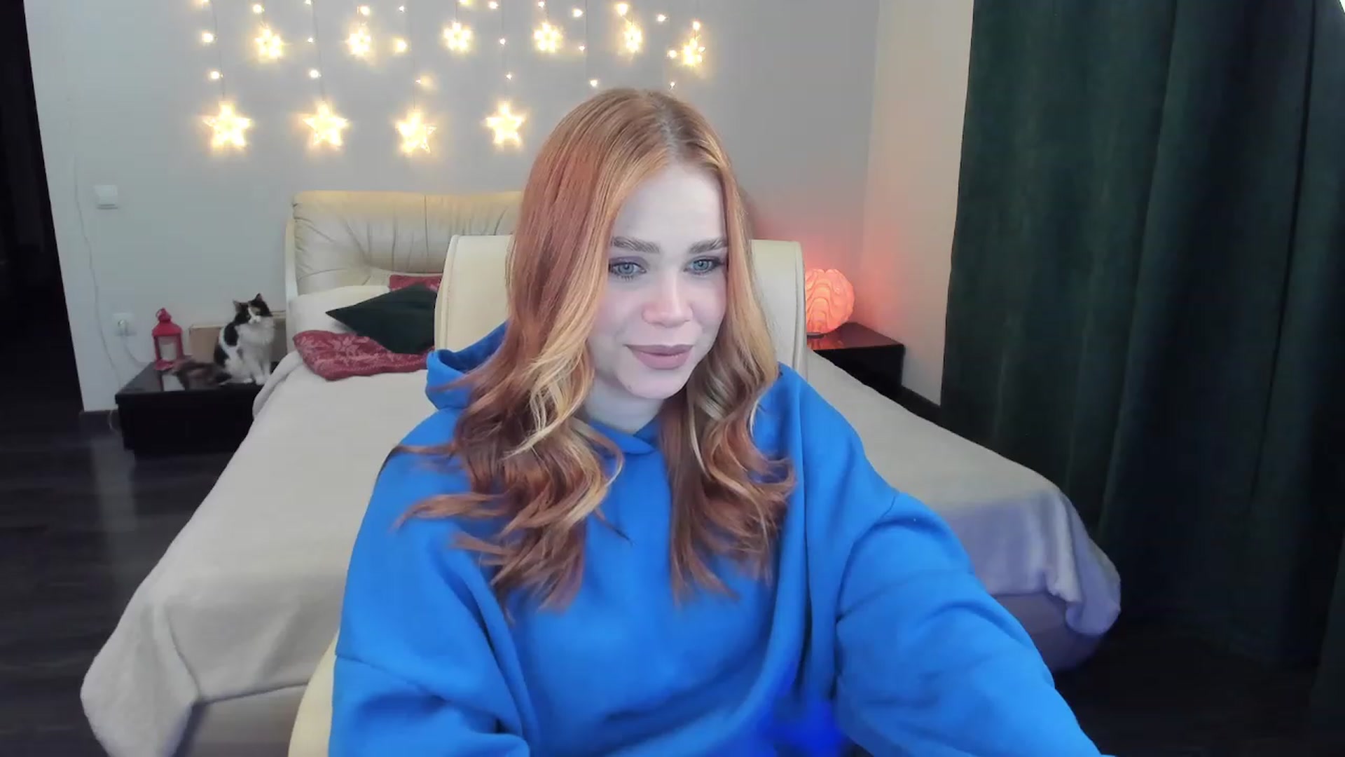 Gallery image thumbnail from TroubleVixen's myfreecams stream on, 04/16/2023, 22:38 image 6 of 20