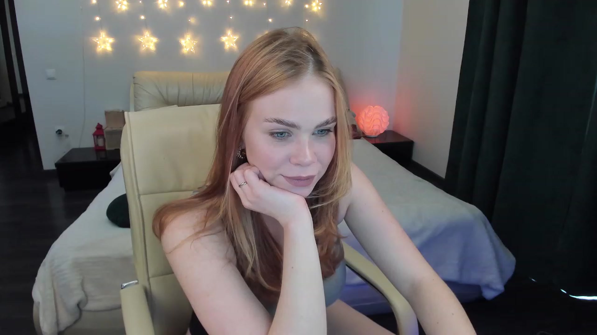 Gallery image thumbnail from TroubleVixen's myfreecams stream on, 05/01/2023, 07:56 image 6 of 20
