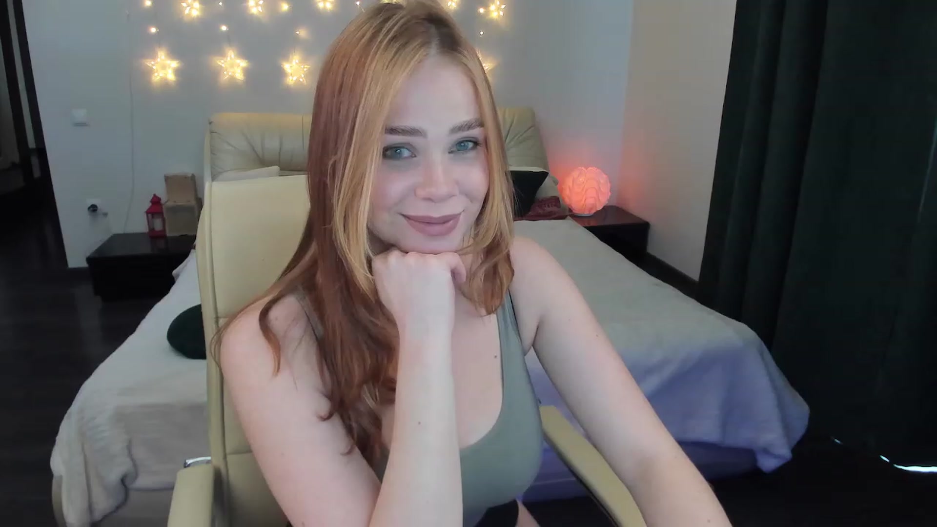 Gallery image thumbnail from TroubleVixen's myfreecams stream on, 05/01/2023, 07:56 image 9 of 20