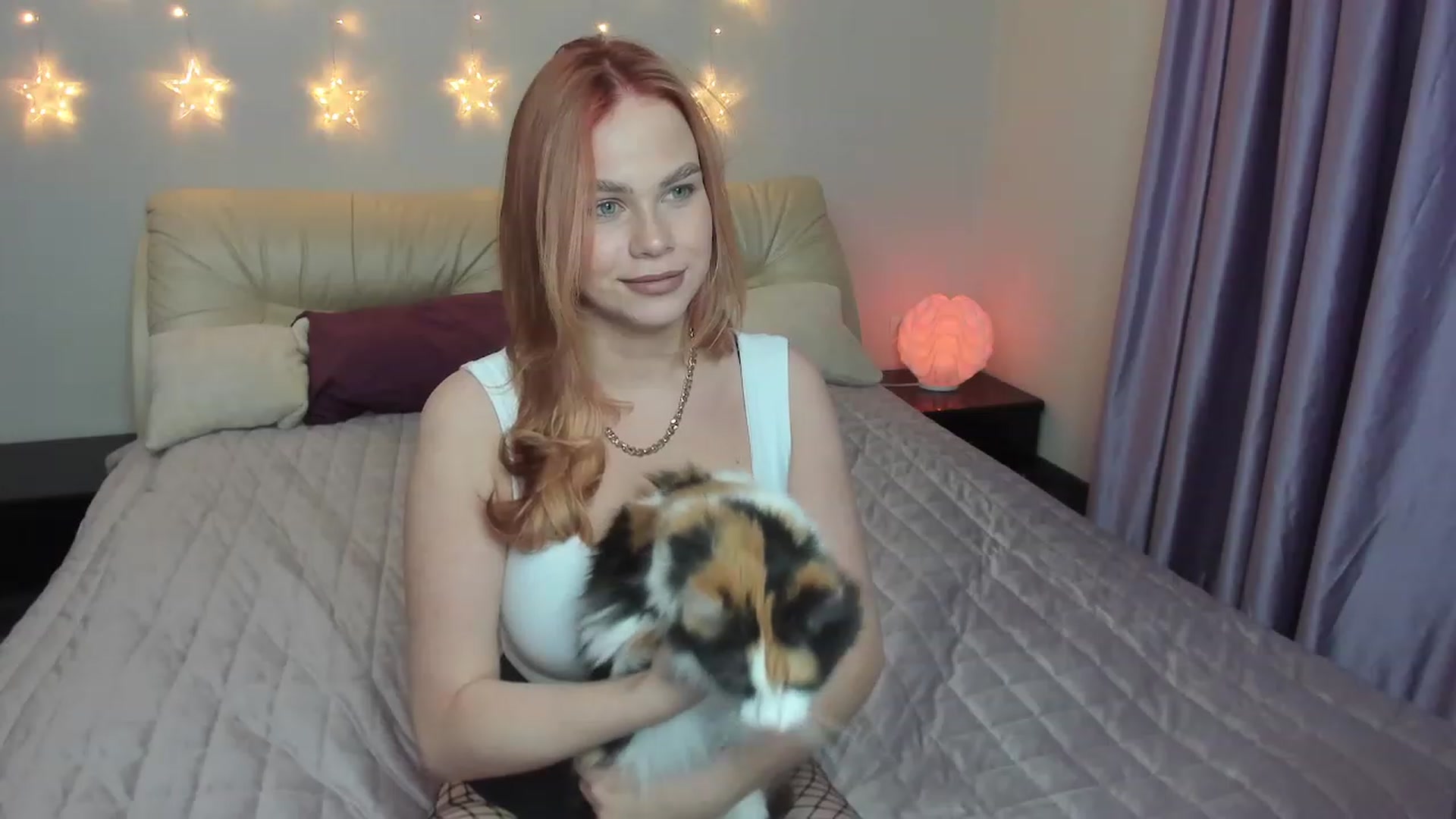 Gallery image thumbnail from TroubleVixen's myfreecams stream on, 05/19/2023, 17:02 image 6 of 20