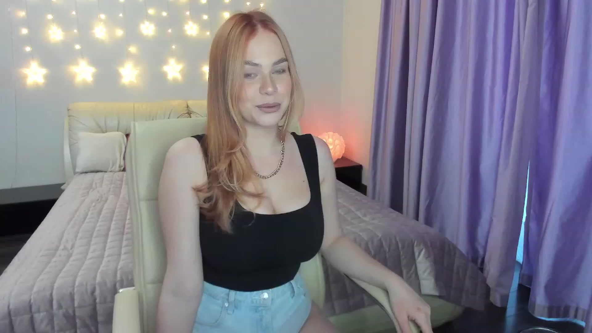 Gallery image thumbnail from TroubleVixen's myfreecams stream on, 05/21/2023, 17:12 image 1 of 20