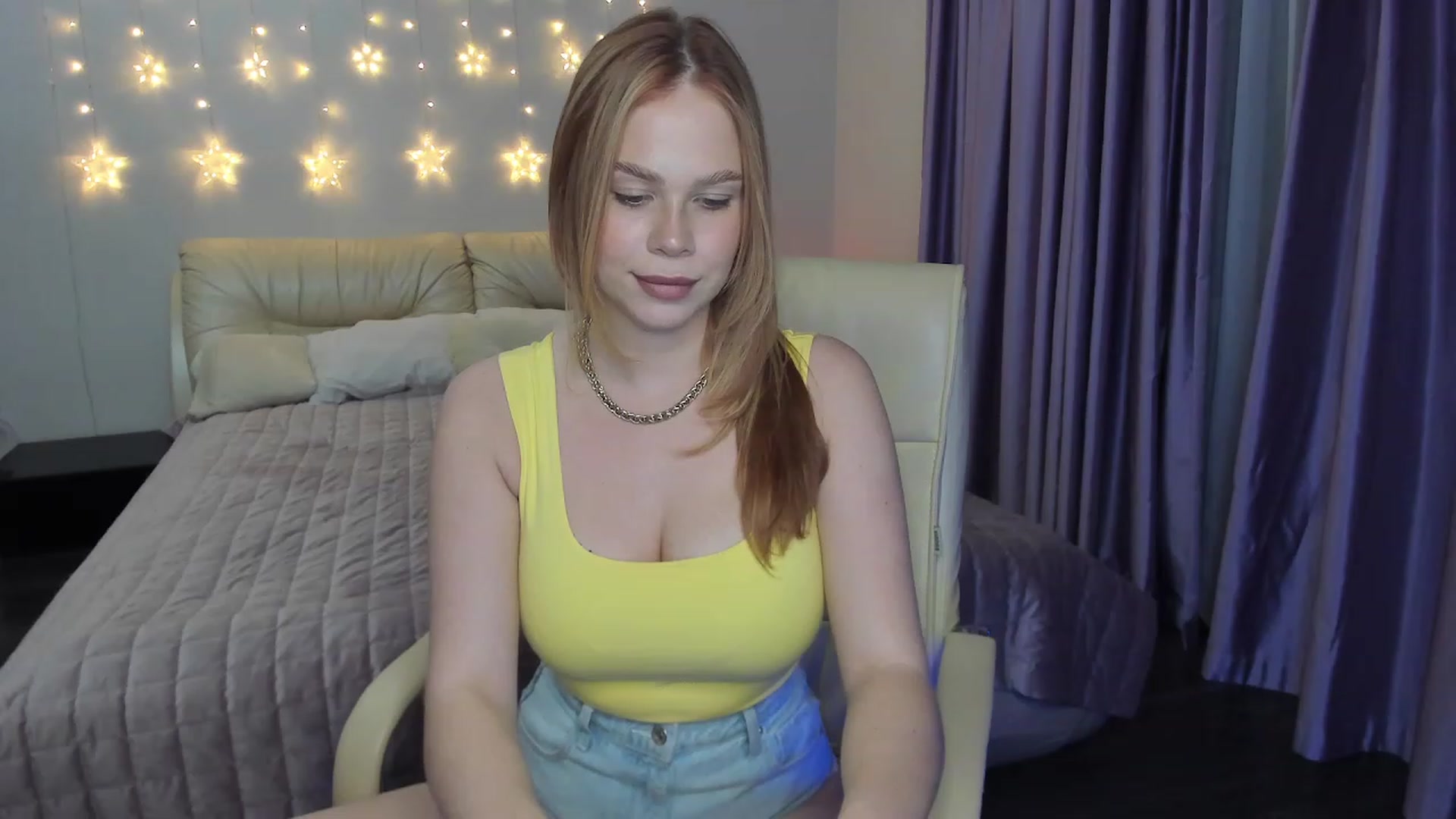 Gallery image thumbnail from TroubleVixen's myfreecams stream on, 06/10/2023, 18:42 image 8 of 20