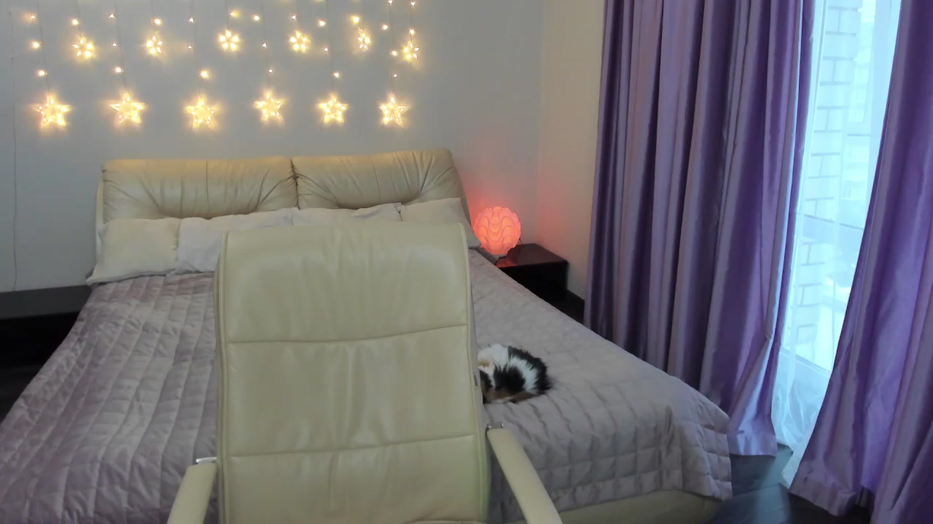 Gallery image thumbnail from TroubleVixen's myfreecams stream on, 06/15/2023, 15:40 image 19 of 20
