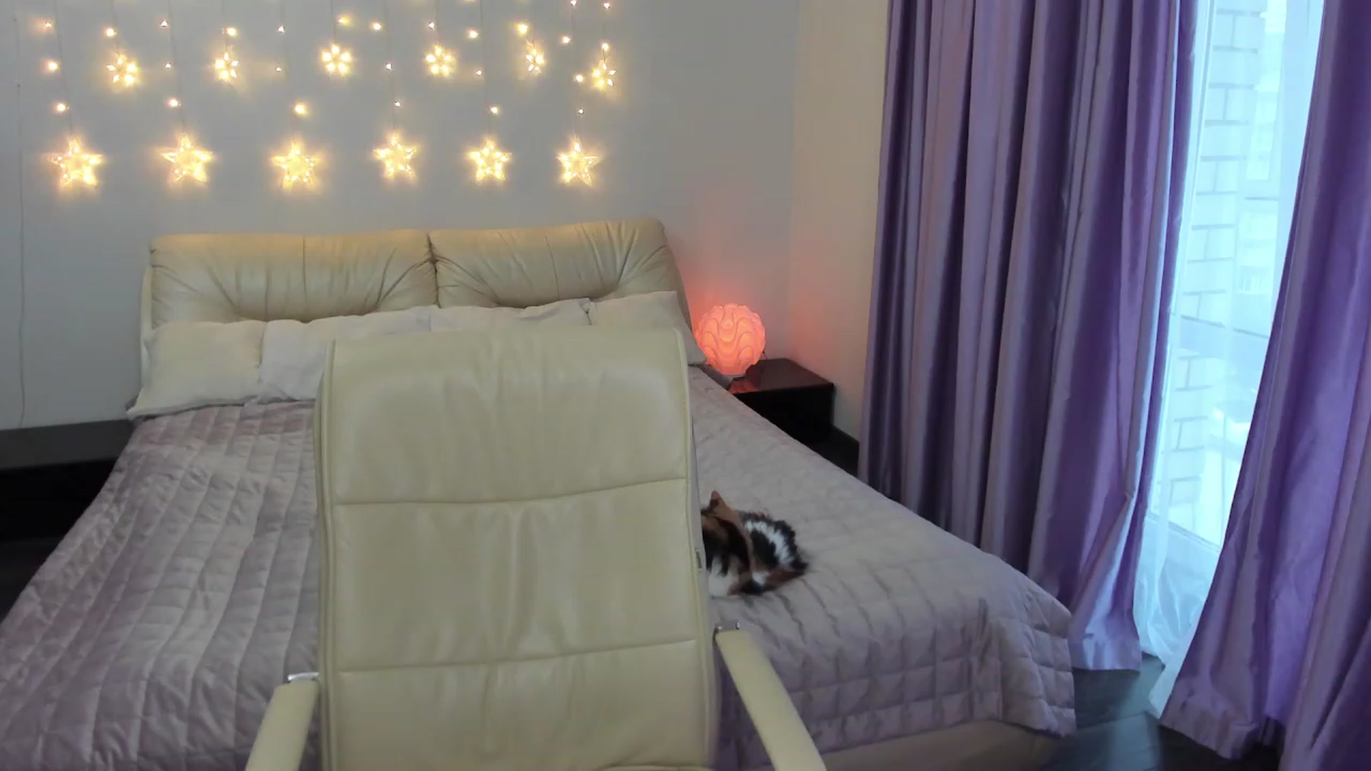 Gallery image thumbnail from TroubleVixen's myfreecams stream on, 06/15/2023, 15:40 image 20 of 20