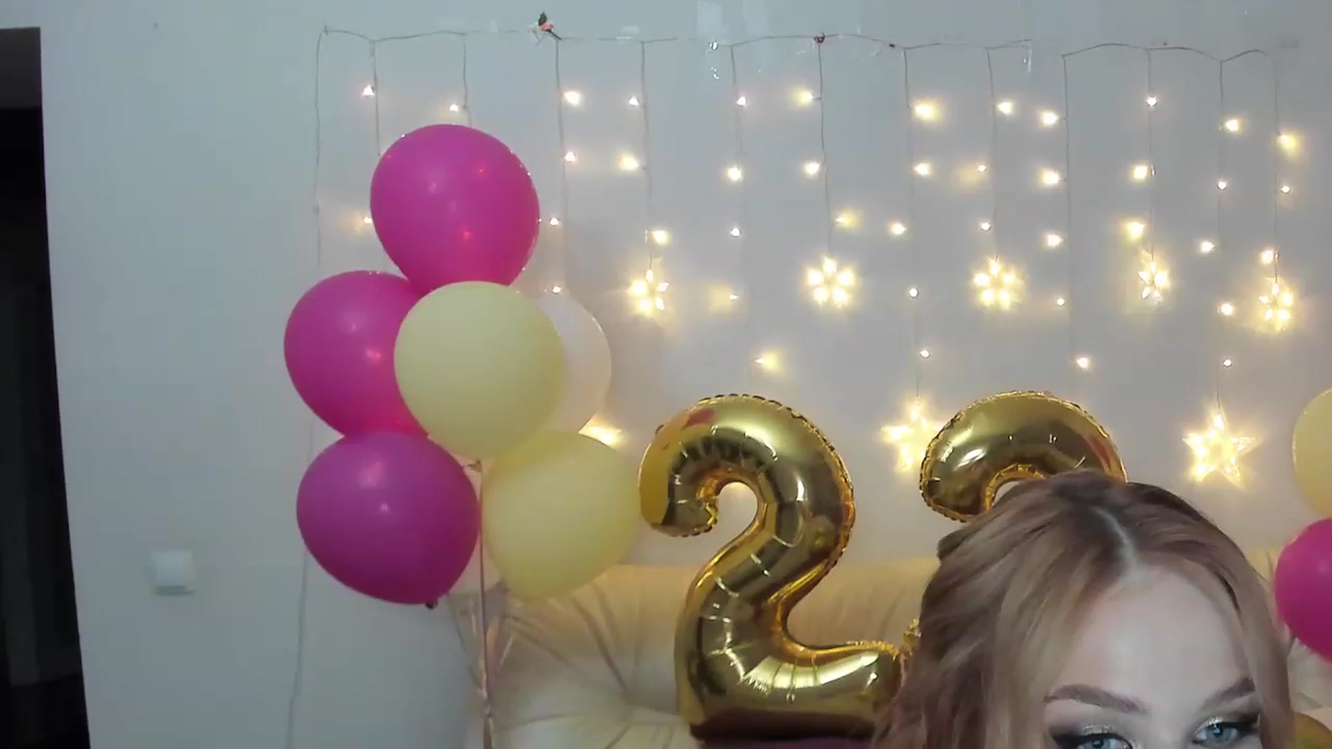 Gallery image thumbnail from TroubleVixen's myfreecams stream on, 06/17/2023, 19:27 image 8 of 20