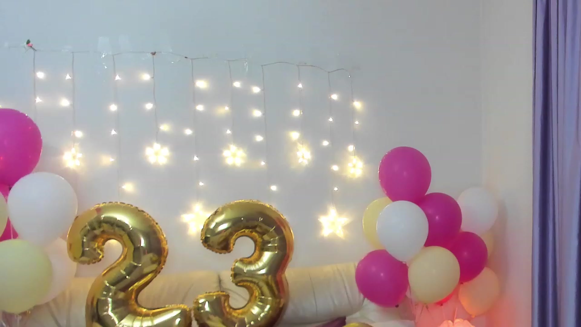 Gallery image thumbnail from TroubleVixen's myfreecams stream on, 06/17/2023, 19:27 image 9 of 20