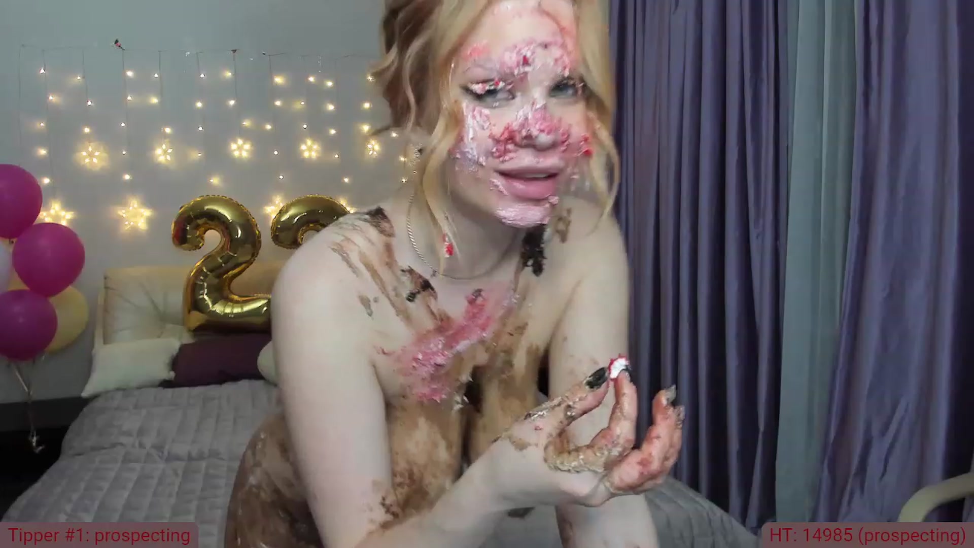Gallery image thumbnail from TroubleVixen's myfreecams stream on, 06/17/2023, 22:23 image 20 of 20