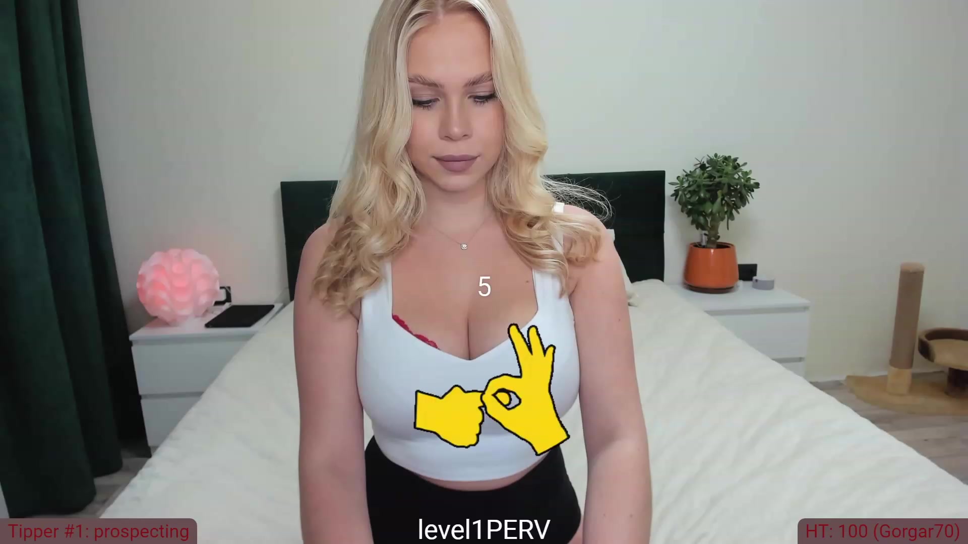 Gallery image thumbnail from TroubleVixen's myfreecams stream on, 12/03/2023, 14:56 image 7 of 20