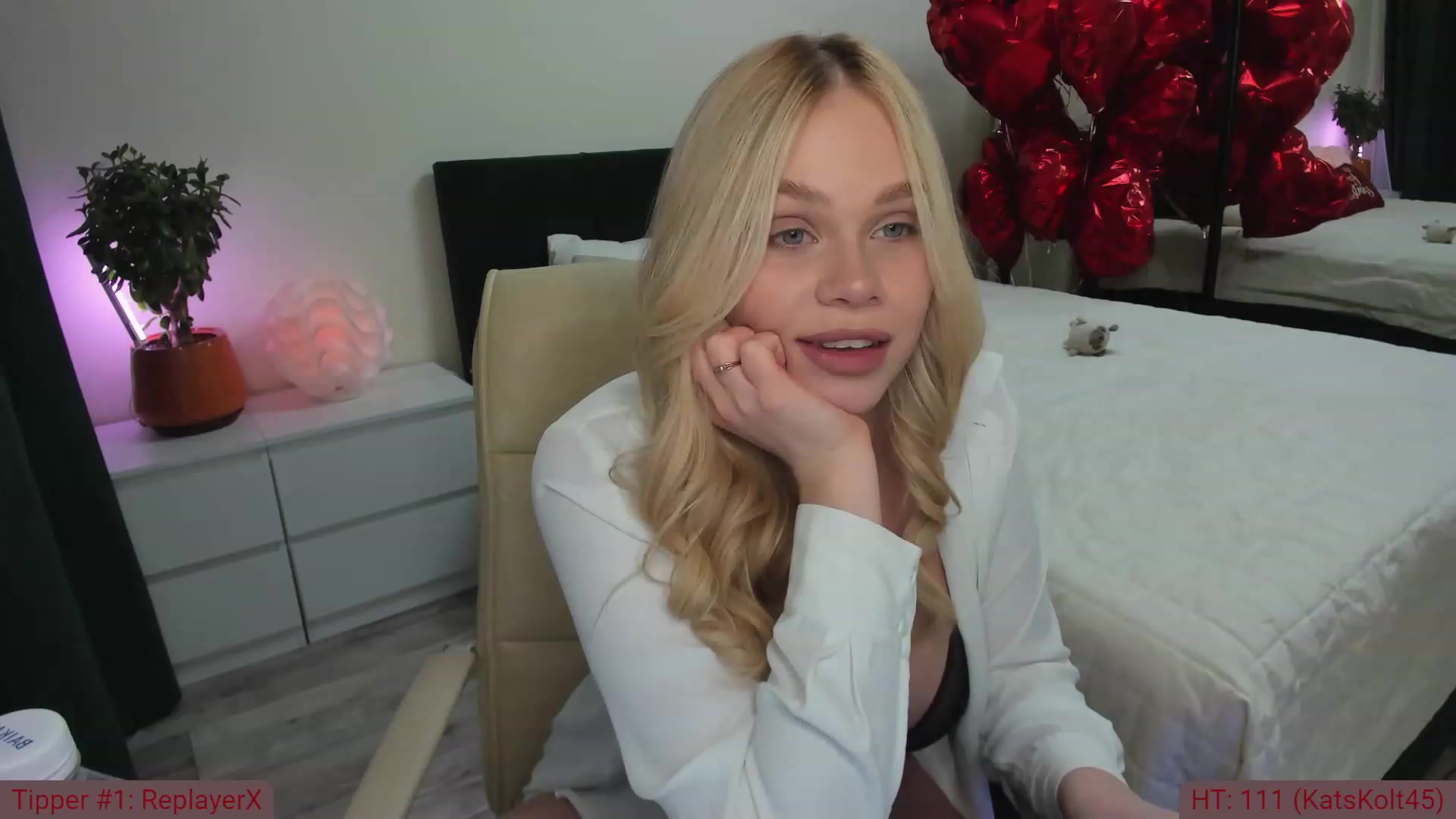 Gallery image thumbnail from TroubleVixen's myfreecams stream on, 03/15/2024, 23:15 image 7 of 20