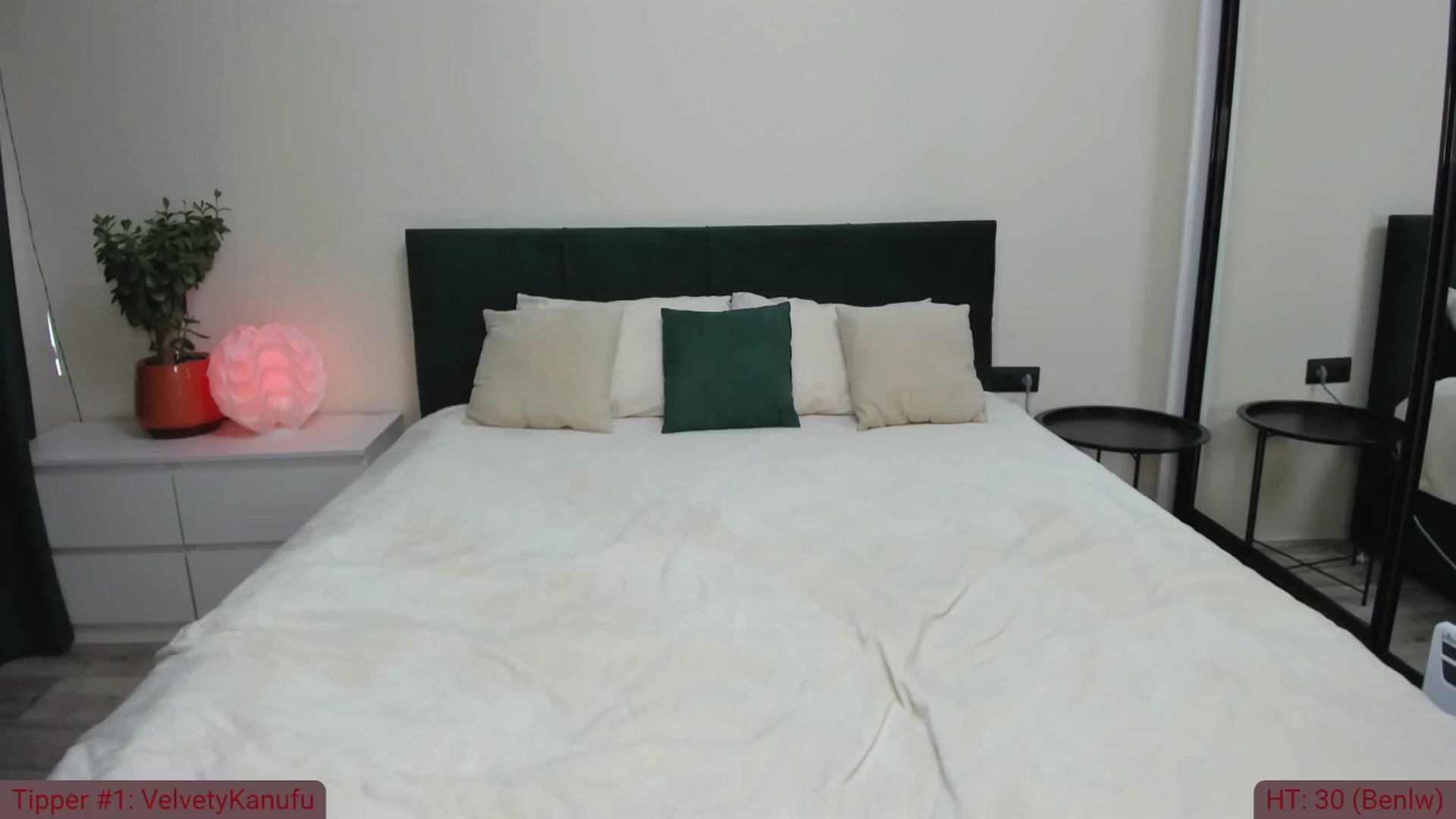 Gallery image thumbnail from TroubleVixen's myfreecams stream on, 05/15/2024, 03:55 image 19 of 20