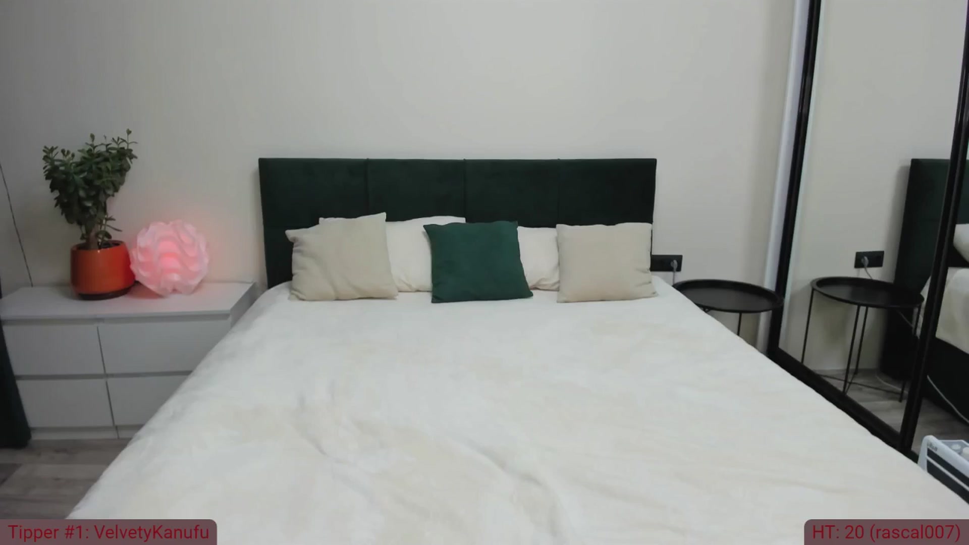 Gallery image thumbnail from TroubleVixen's myfreecams stream on, 05/16/2024, 06:24 image 5 of 20