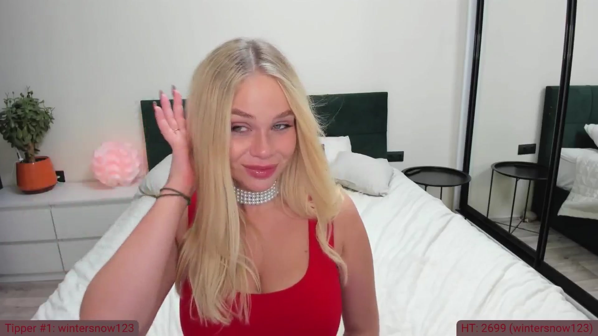 Gallery image thumbnail from TroubleVixen's myfreecams stream on, 08/15/2024, 01:55 image 17 of 20