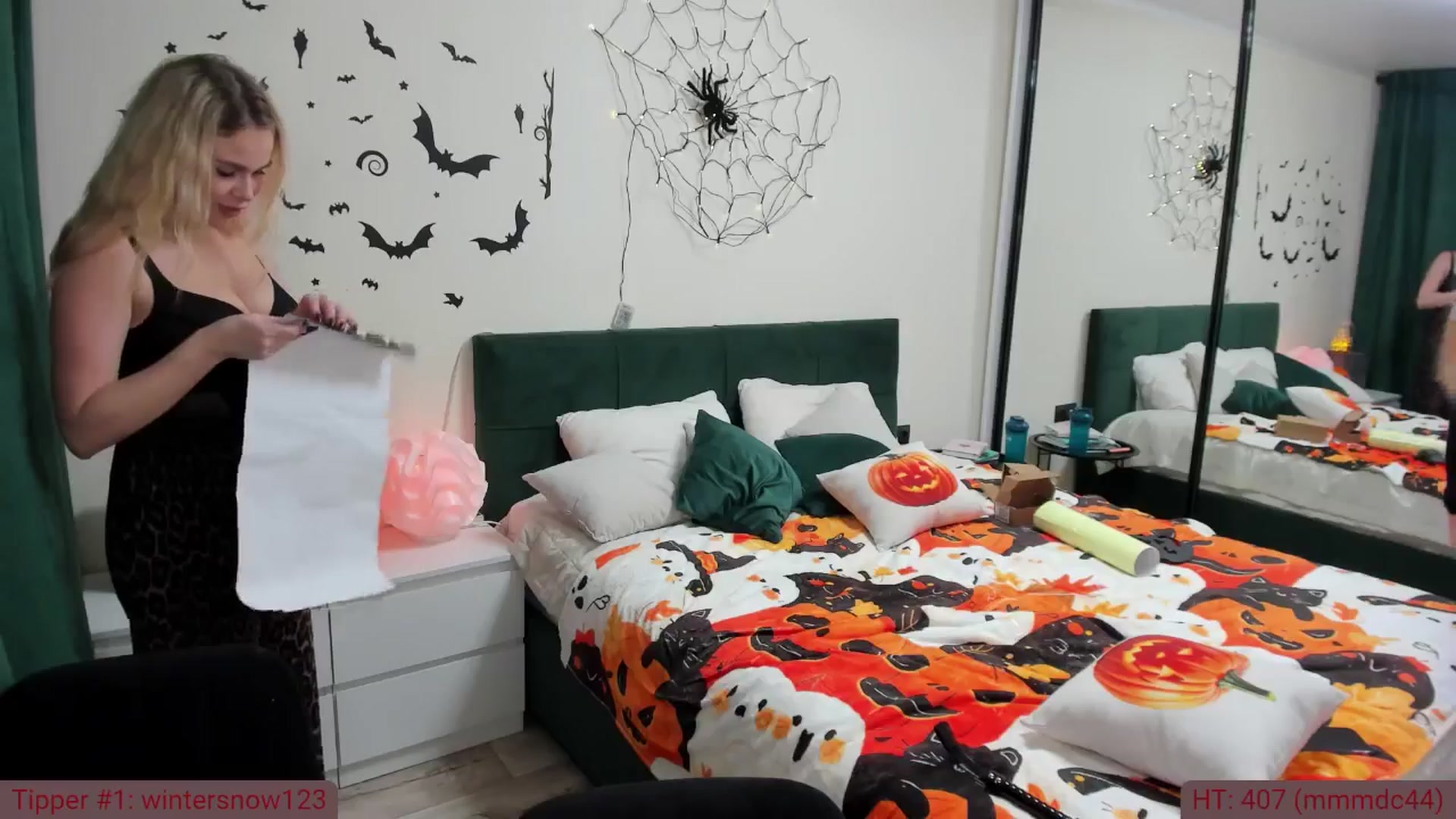 Gallery image thumbnail from TroubleVixen's myfreecams stream on, 10/26/2024, 23:07 image 18 of 20
