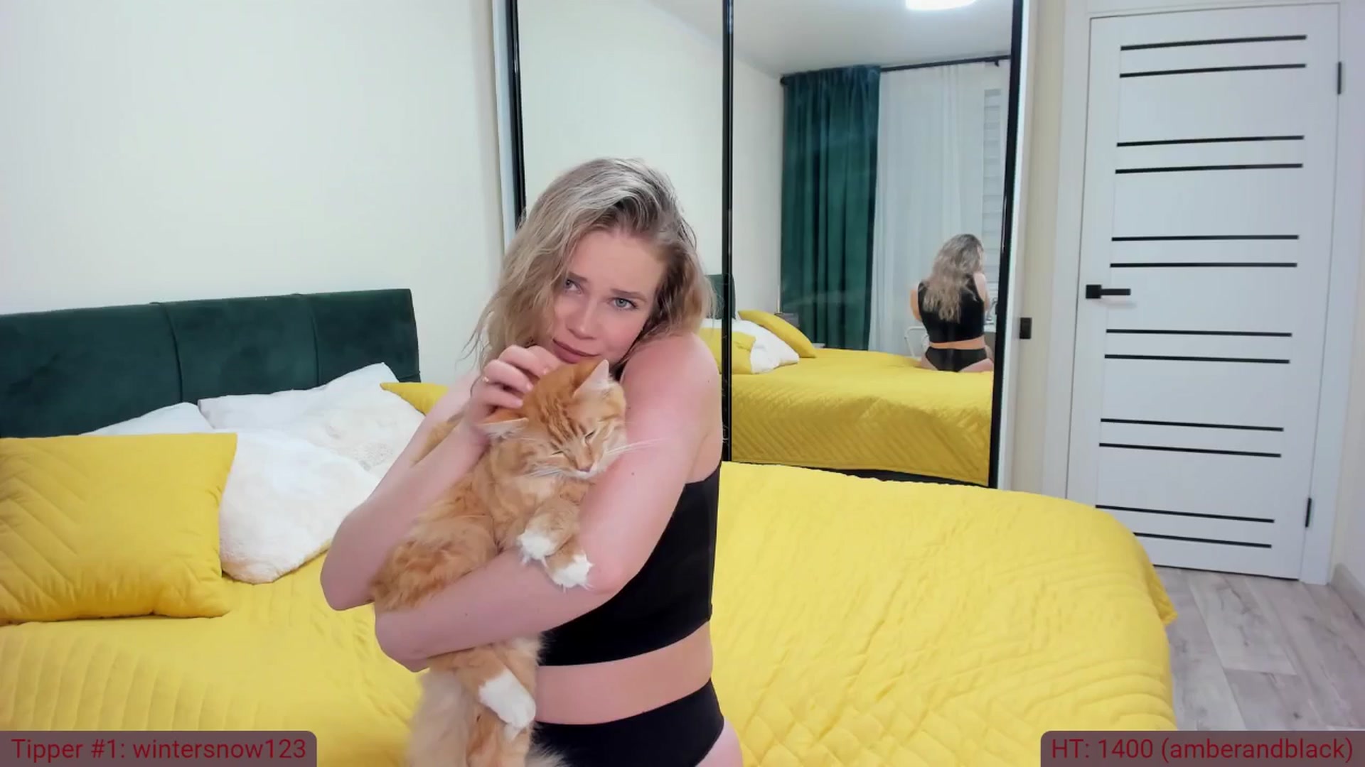 Gallery image thumbnail from TroubleVixen's myfreecams stream on, 03/21/2025, 24:51 image 17 of 20