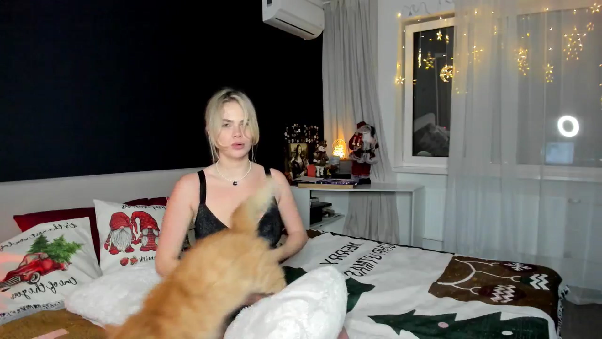 Gallery image thumbnail from TroubleVixen's myfreecams stream on, 12/29/2025, 24:04 image 19 of 20