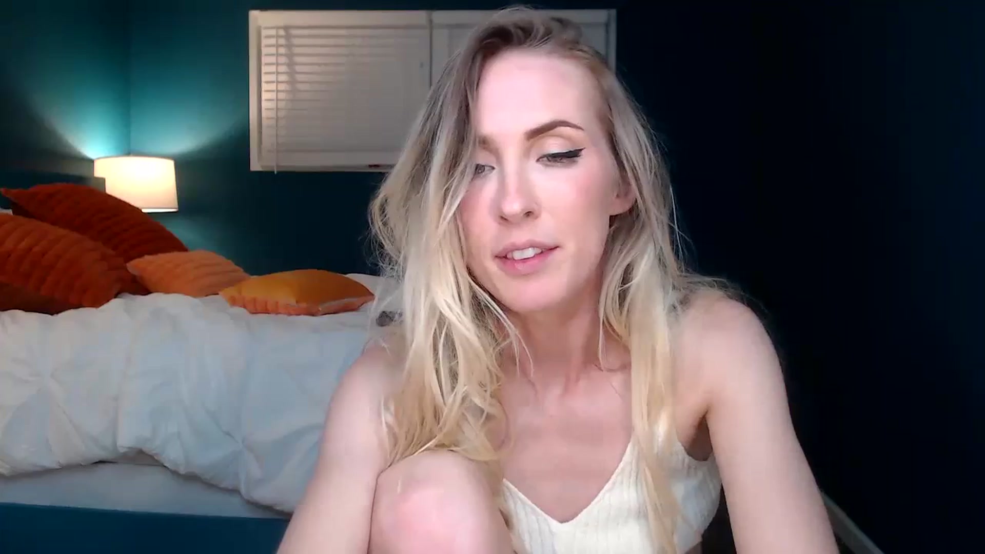 Gallery image thumbnail from Troublesome's myfreecams stream on, 01/14/2024, 08:32 image 20 of 20