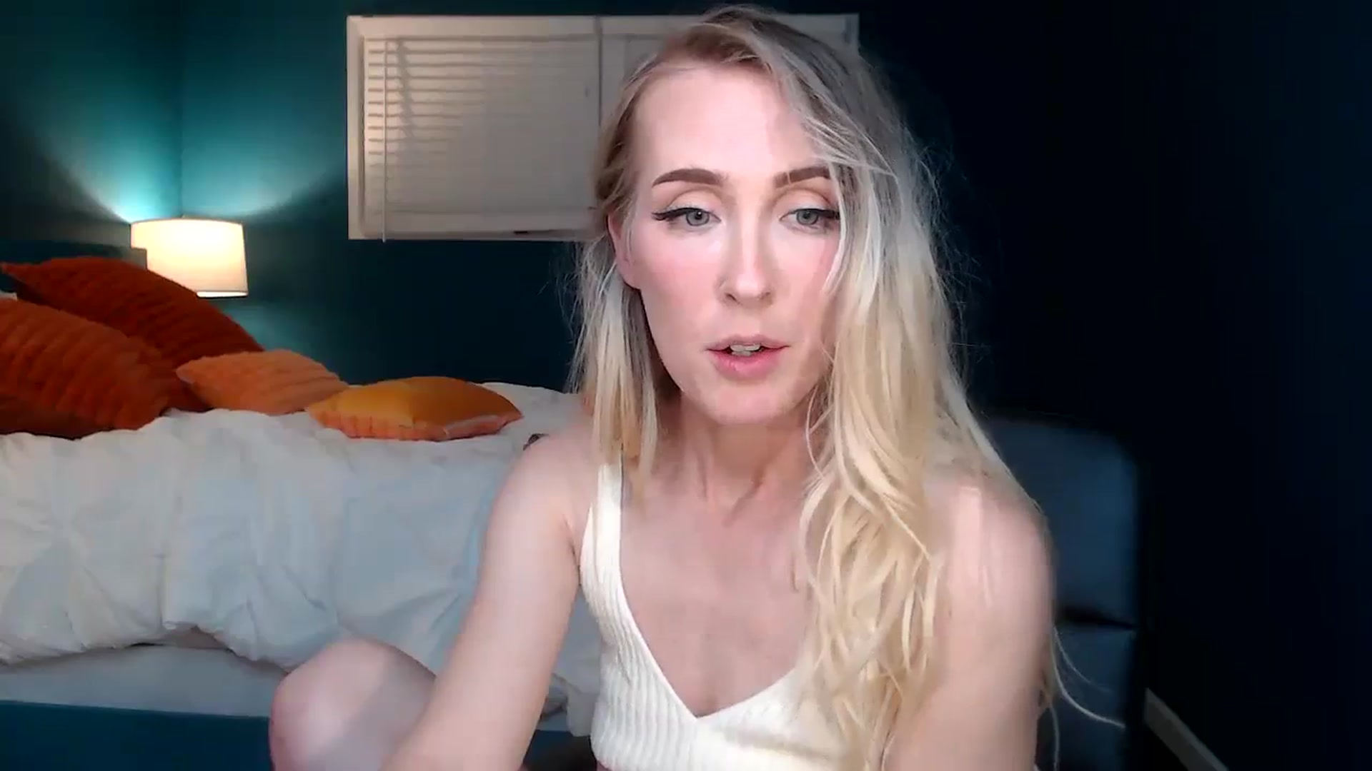 Gallery image thumbnail from Troublesome's myfreecams stream on, 01/14/2024, 08:32 image 14 of 20