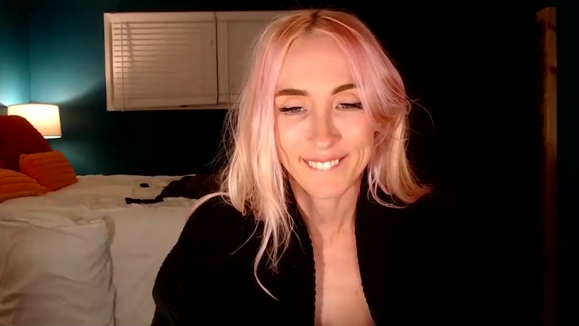 Gallery image thumbnail from Troublesome's myfreecams stream on, 11/10/2024, 09:38 image 2 of 20