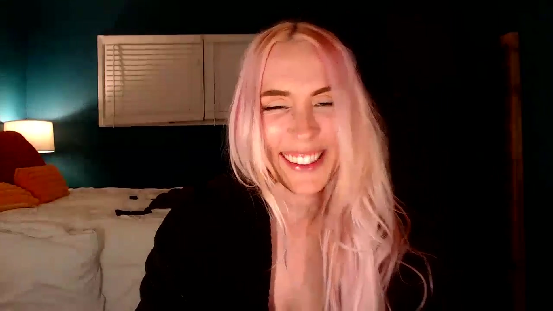 Gallery image thumbnail from Troublesome's myfreecams stream on, 11/10/2024, 09:38 image 19 of 20