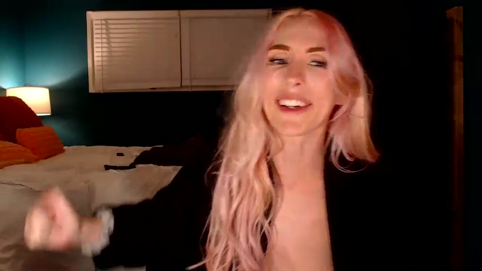 Gallery image thumbnail from Troublesome's myfreecams stream on, 11/10/2024, 09:38 image 5 of 20
